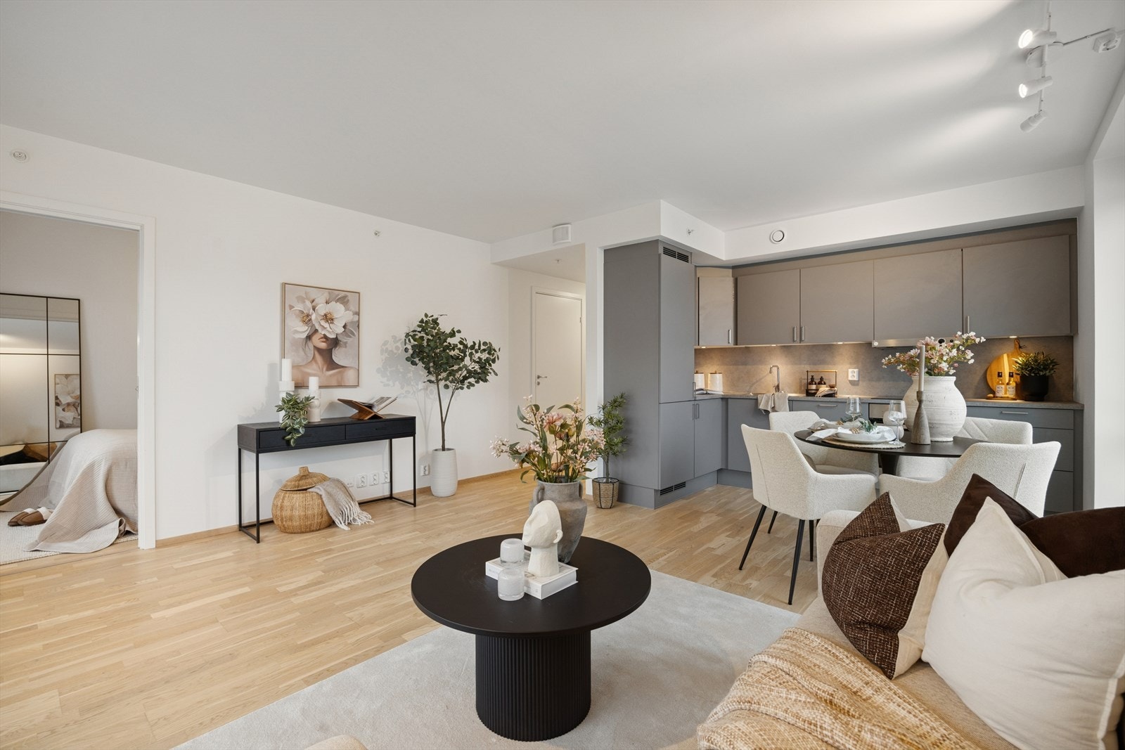 Velkommen til Anne Ekrens veg 8! Galleribilde