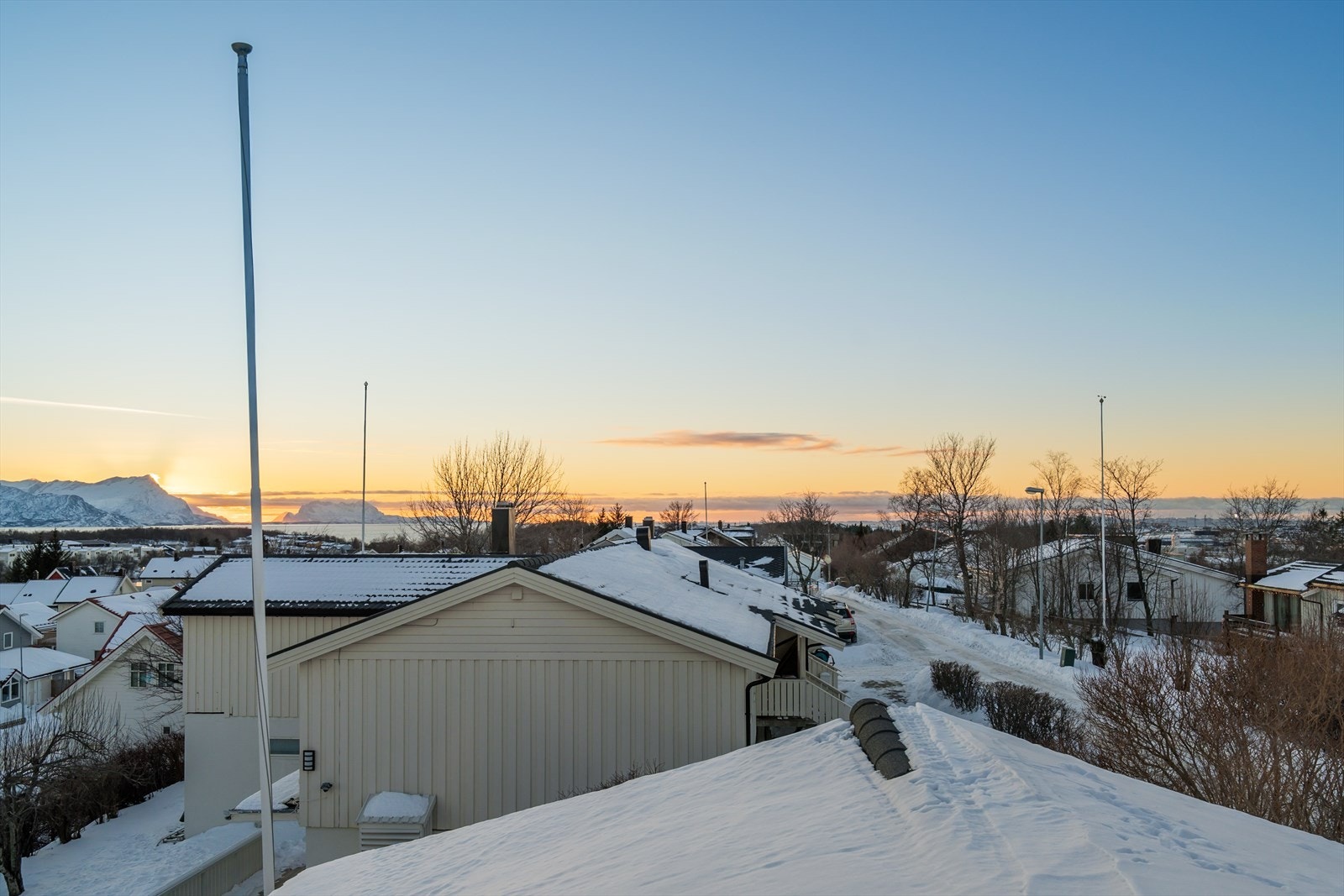 Vakker utsikt fra soverommet på loftet Galleribilde