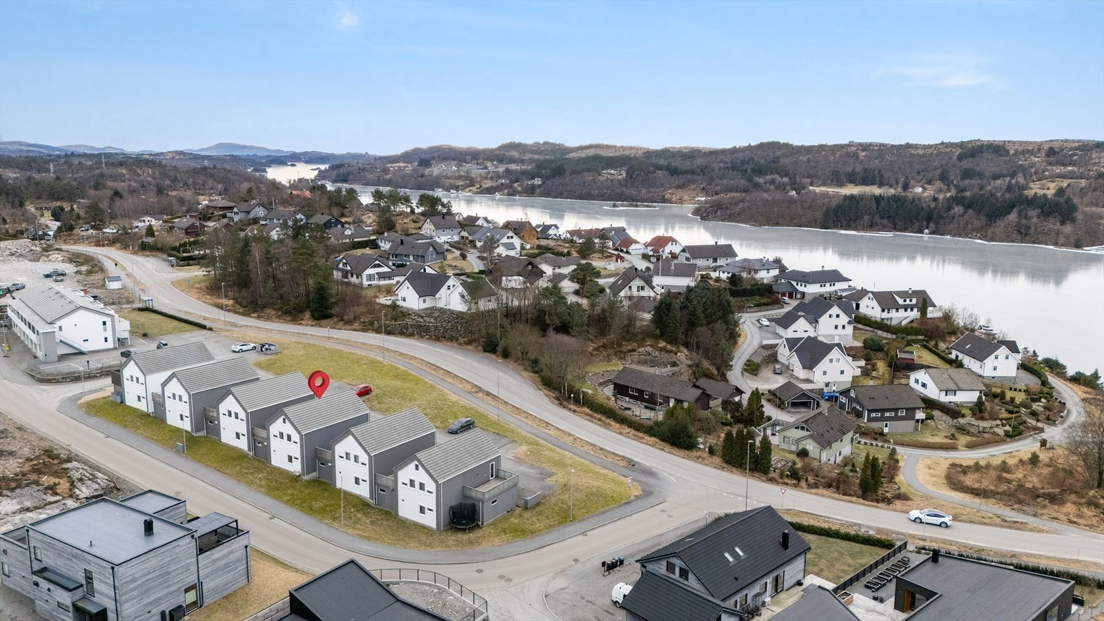 Barnevennlig beliggenhet på Padlane i Tysvær Galleribilde