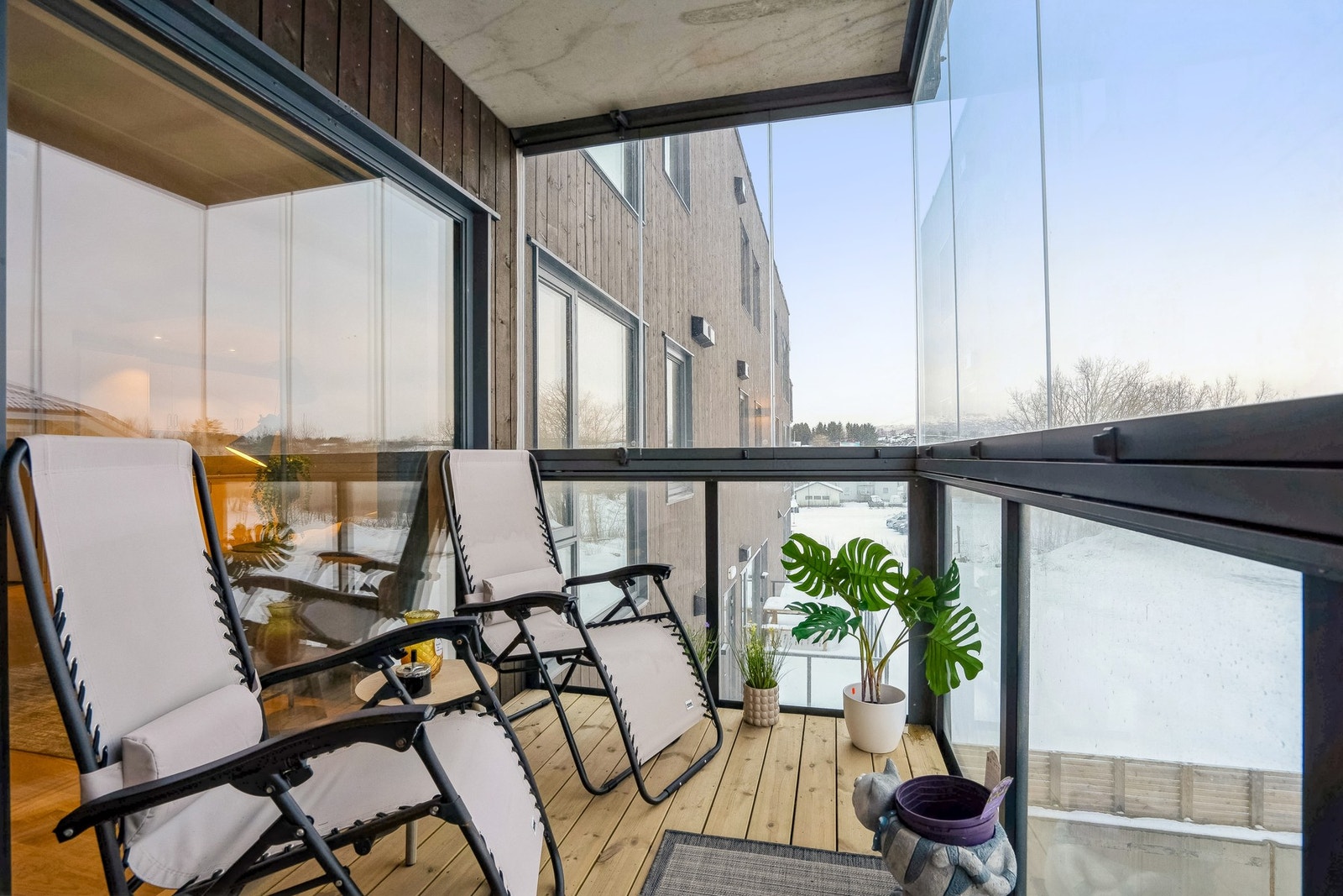 Innglasset balkong gjør at du forlenger utesesongen betraktelig. Galleribilde