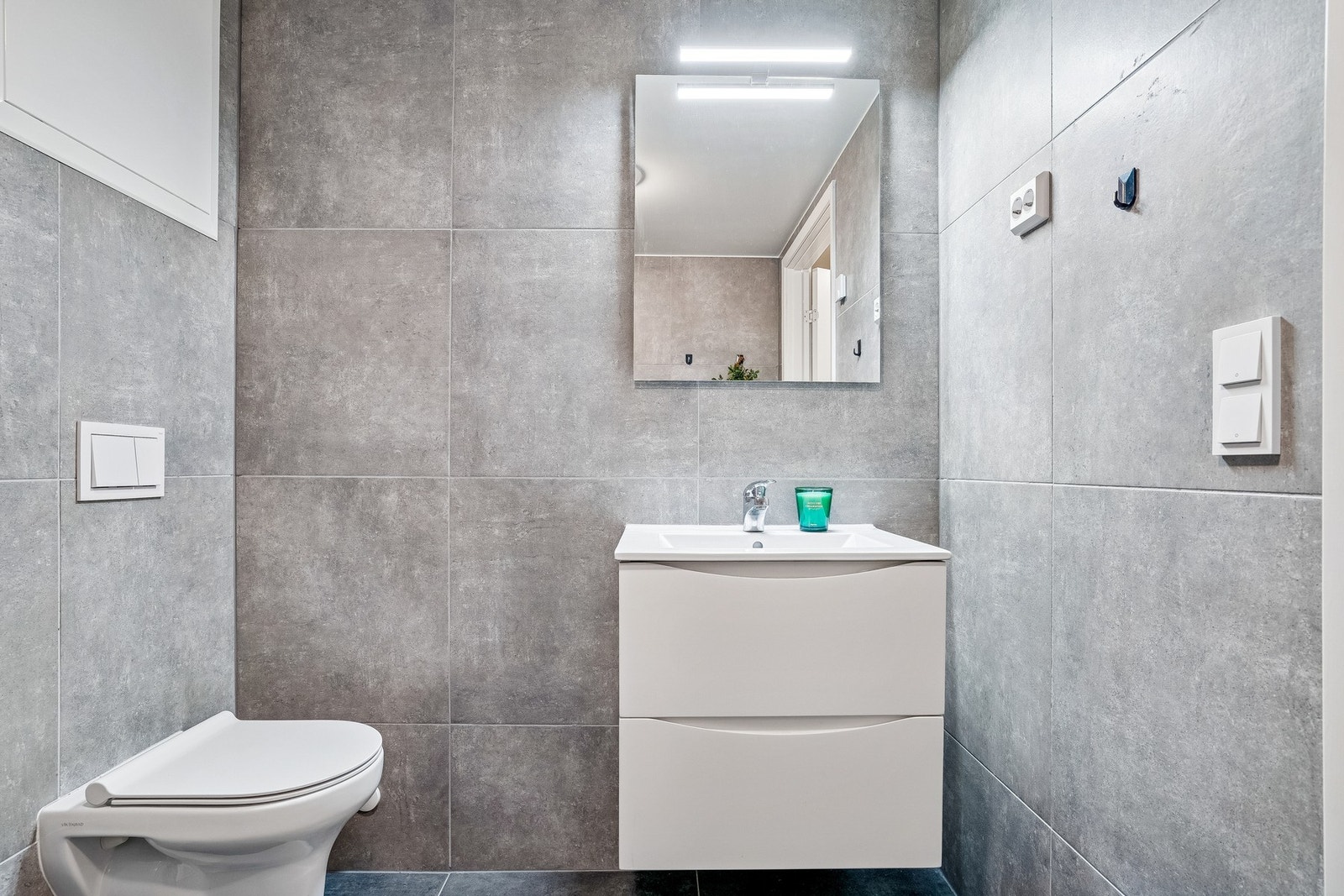 Tidløse materialvalg og god funksjonalitet. Galleribilde