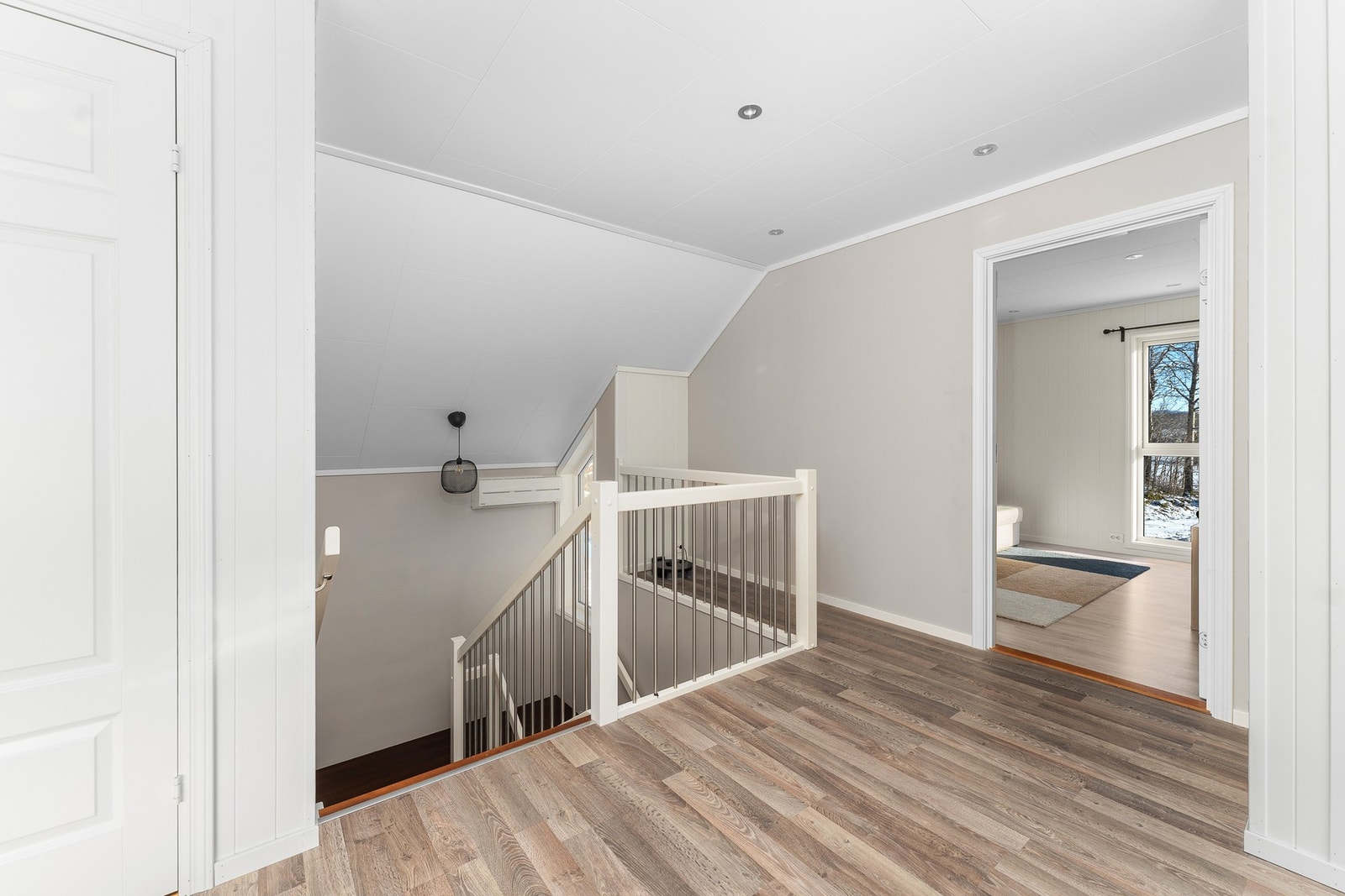 Opp til 2.etg Galleribilde