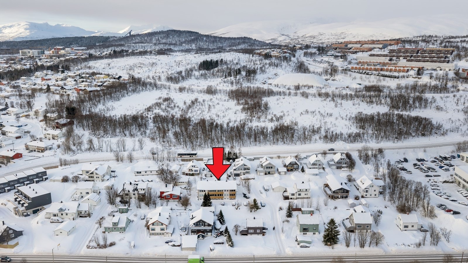 Med kun 1 917 kr i månedlige felleskostnader er dette et rimelig sted å bo! Perfekt for eksempelvis studenter, eller som pendlerbolig. Galleribilde