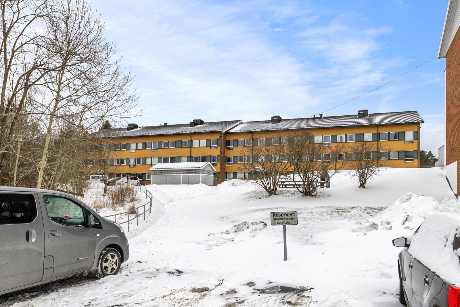 Fra biloppstillingsplass. Galleribilde