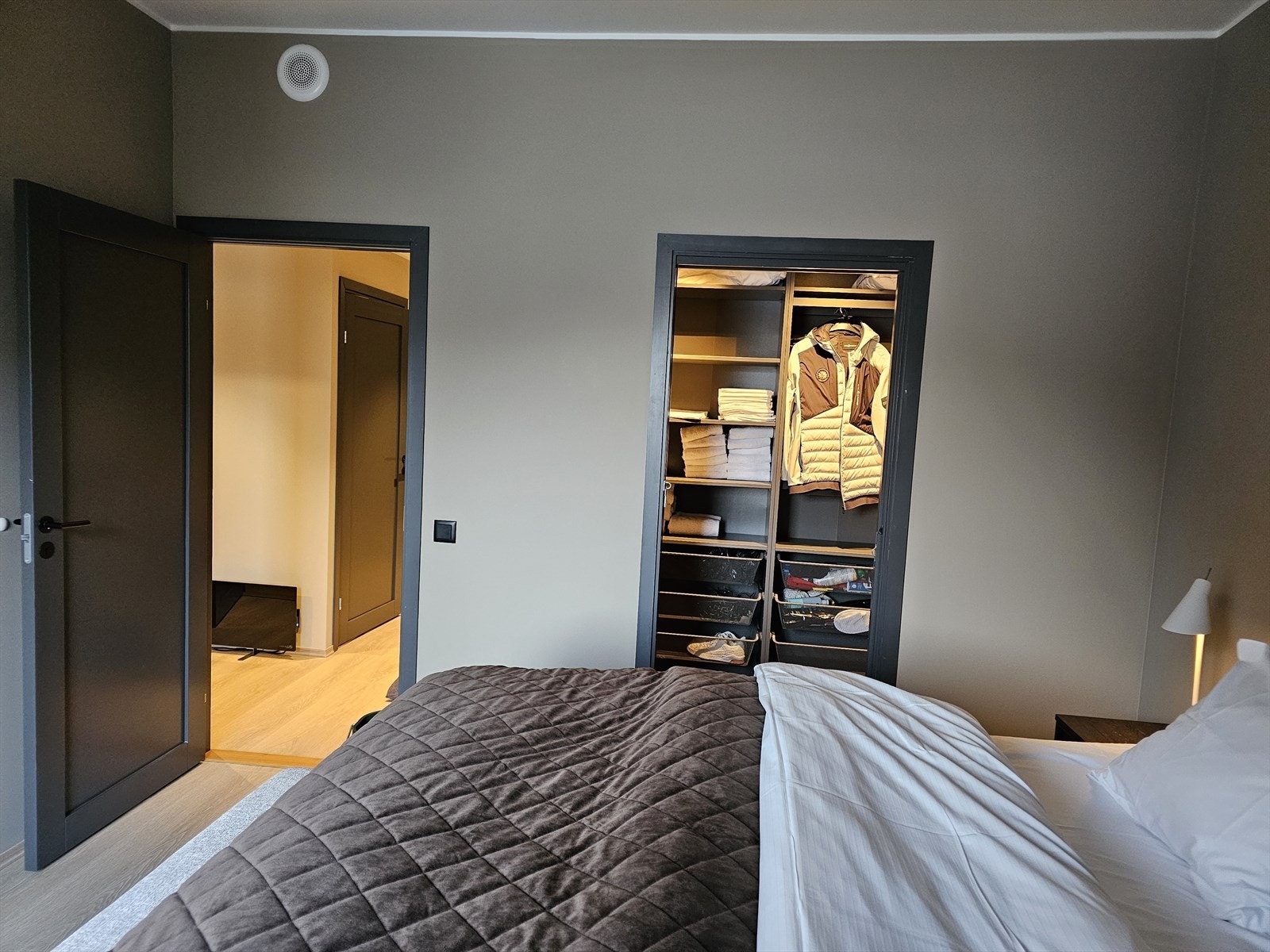 014.jpg Galleribilde