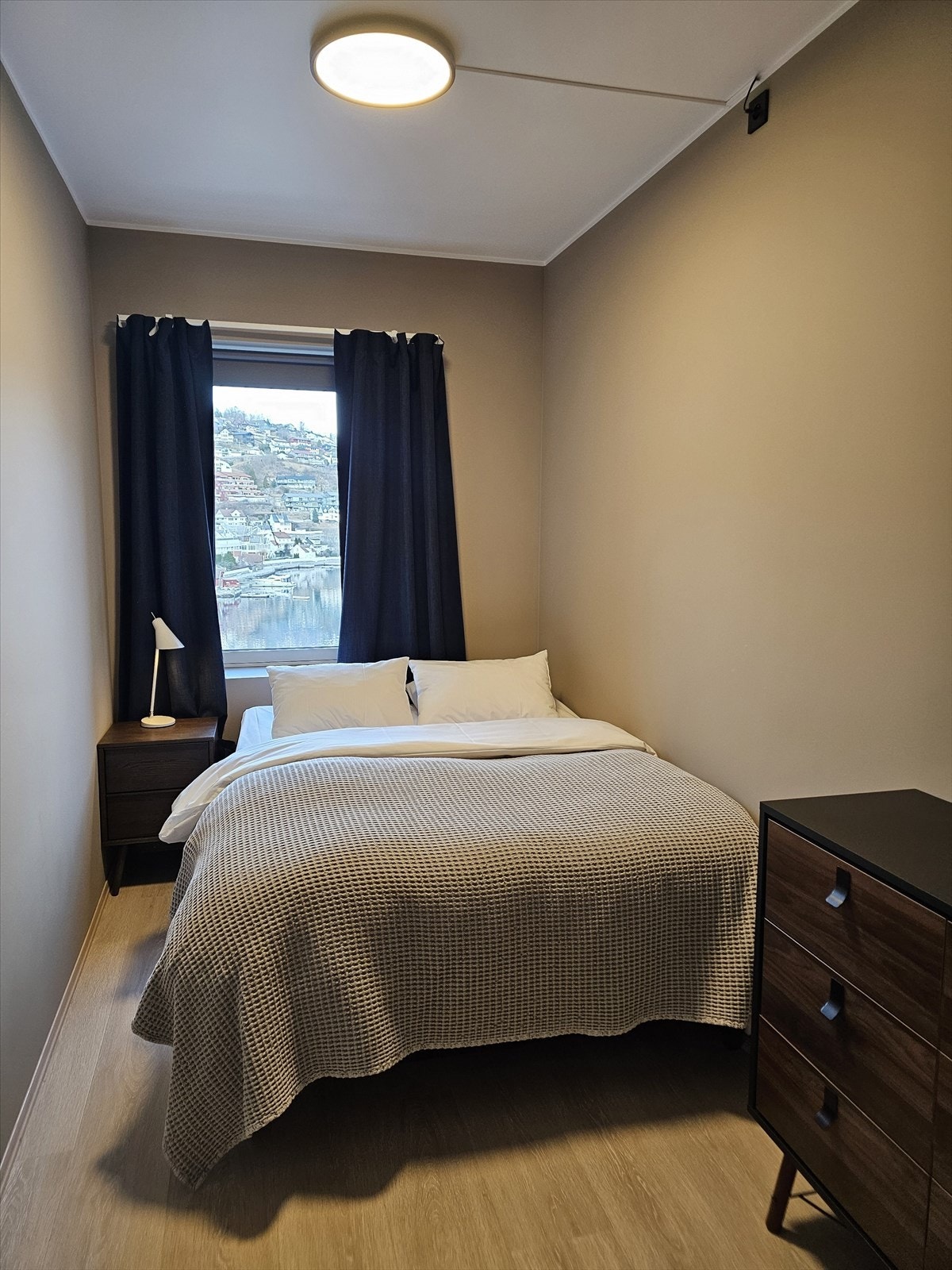 Soverom som kan innreiast etter behov og ynskje. Galleribilde