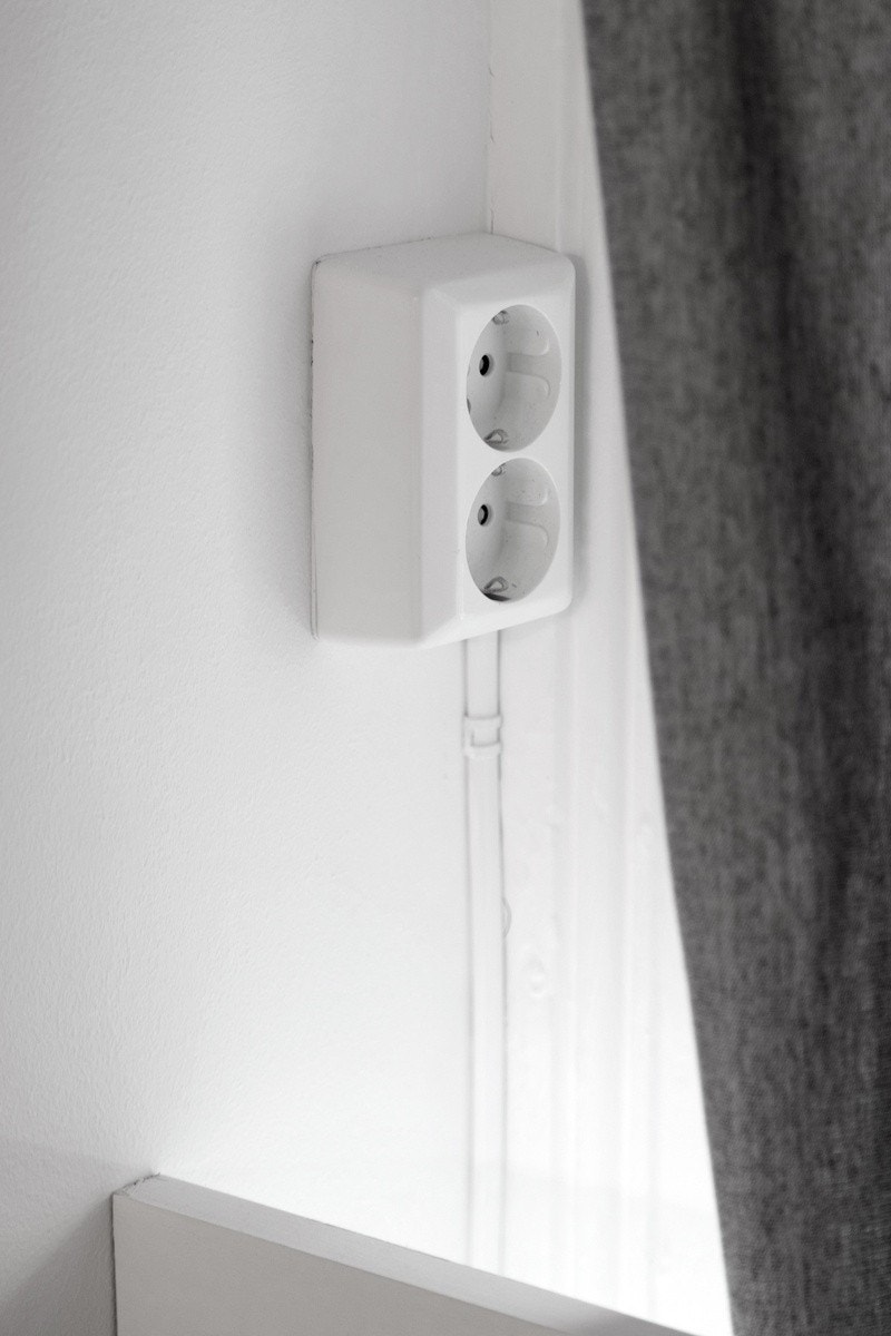 Stikkontakt oppe v/høy seng Galleribilde
