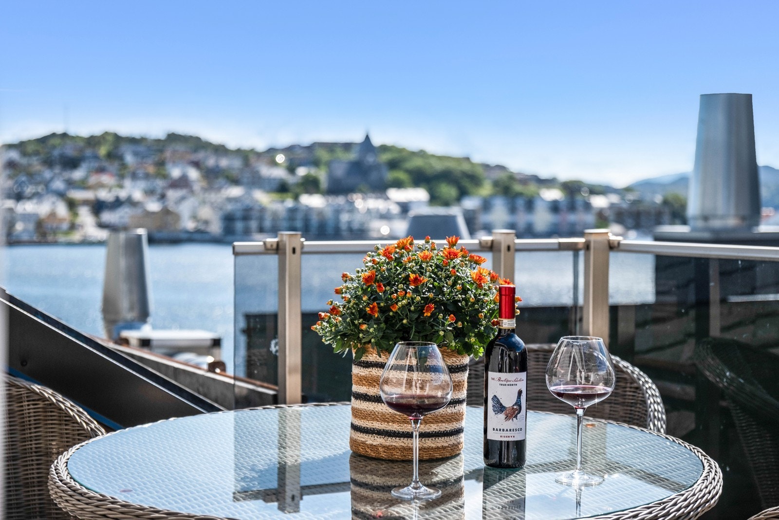 En utsikt og en beliggenhet de fleste drømmer om! Galleribilde