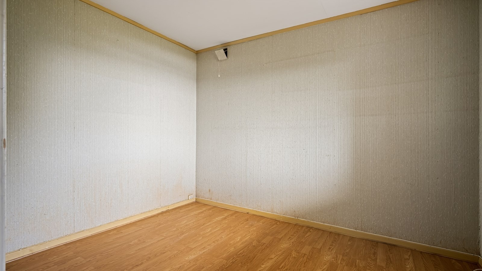 Det er totalt 3 soverom i 2.etasje Galleribilde