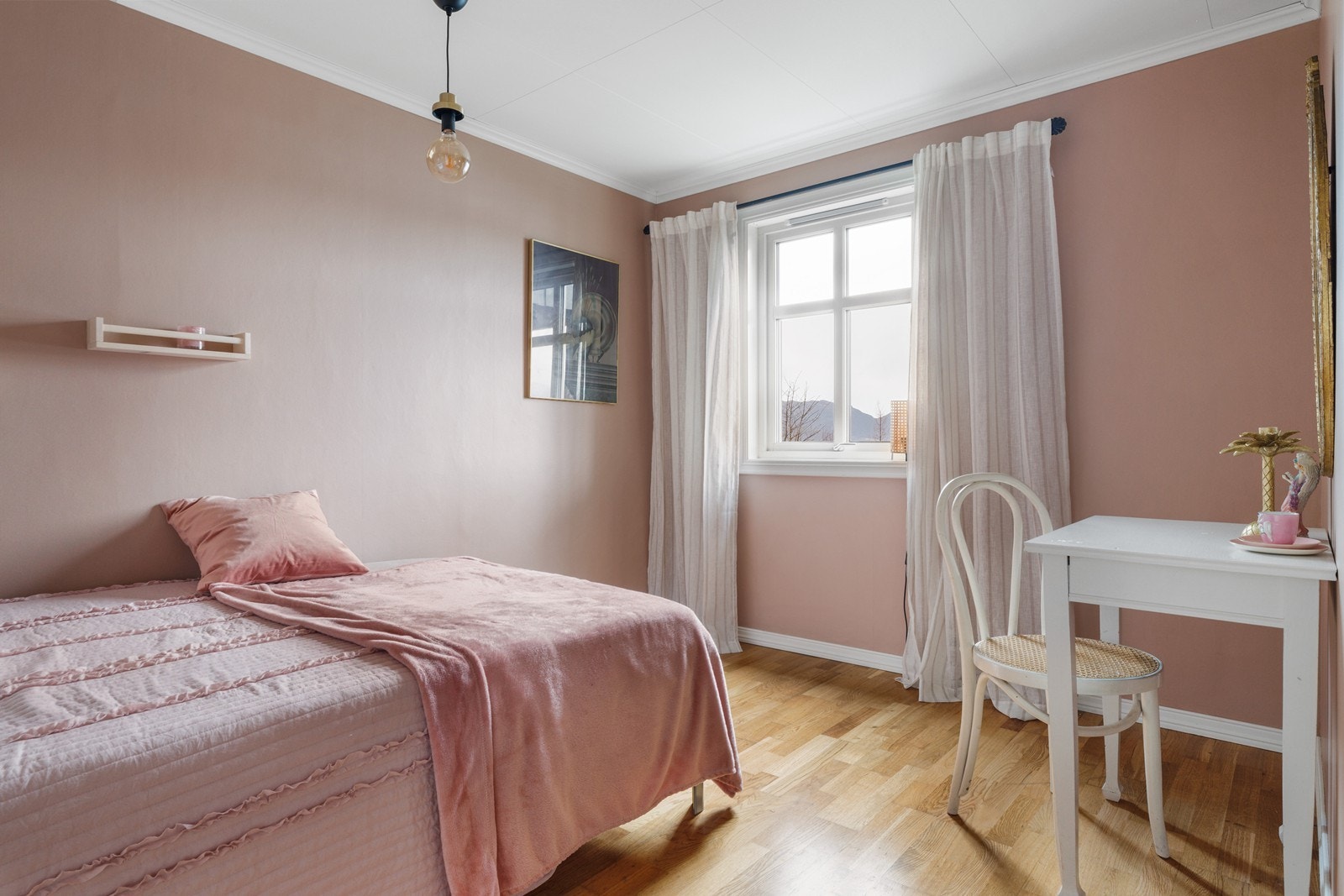 Soverom nr.3 i underetasjen. Galleribilde