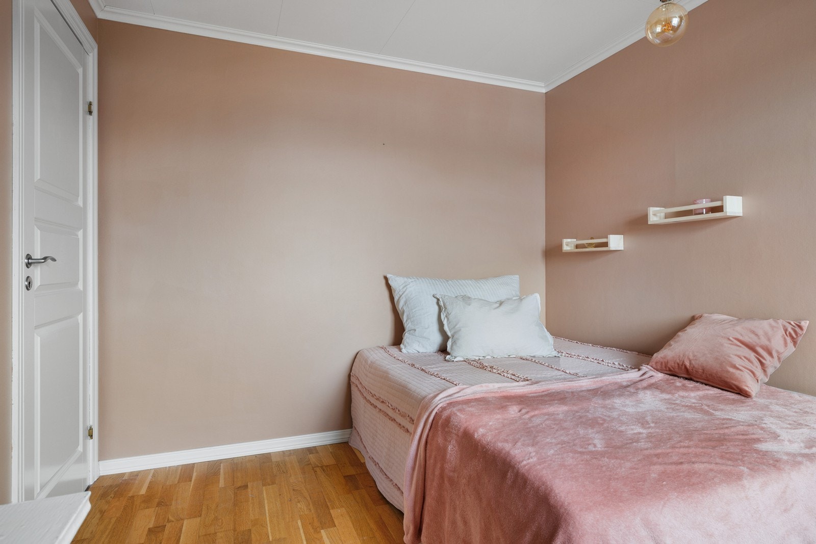 Soverom nr.3 i underetasjen. Galleribilde