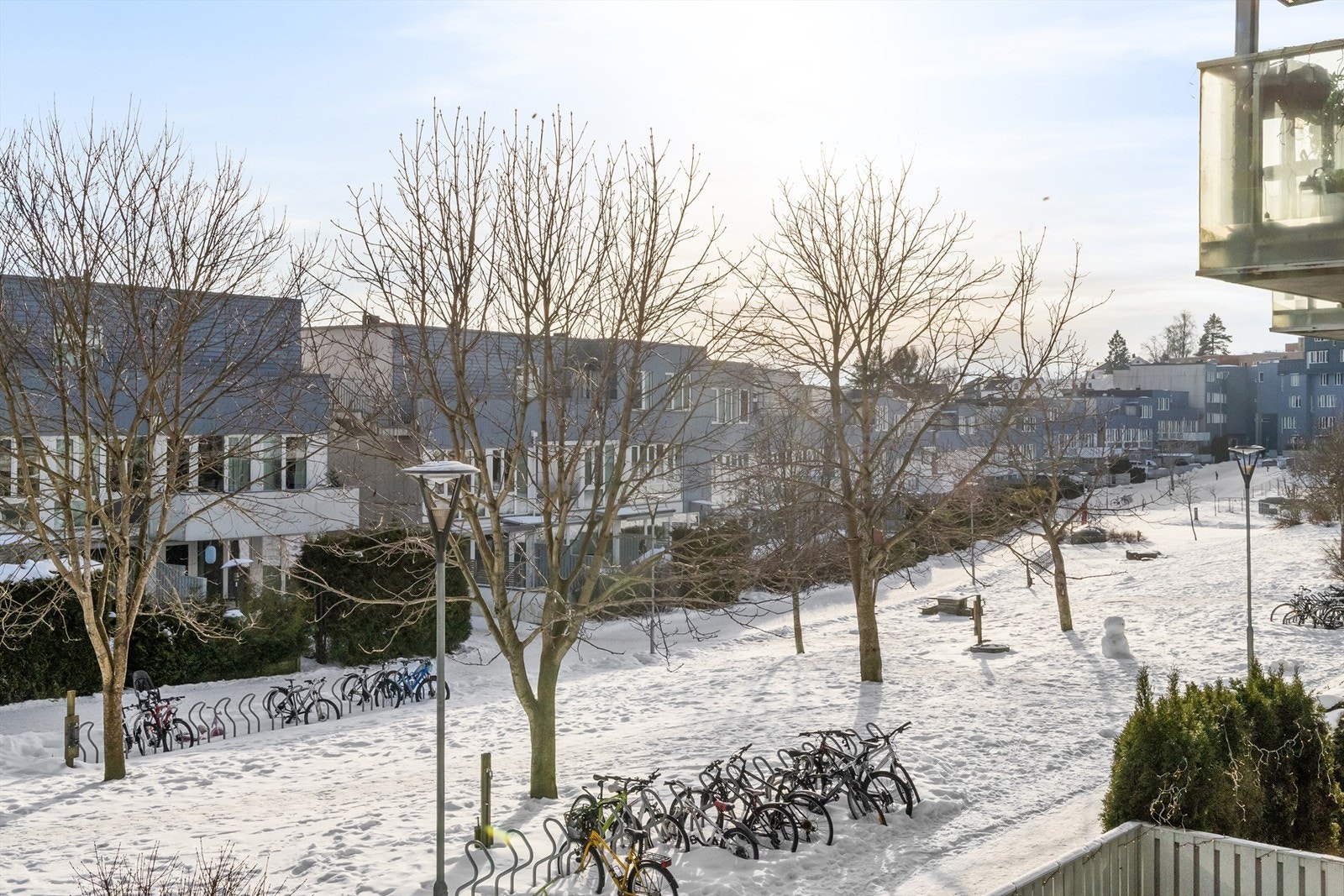 Velkommen til et sporty og engasjert bomiljø med marka som nærmeste nabo! Galleribilde