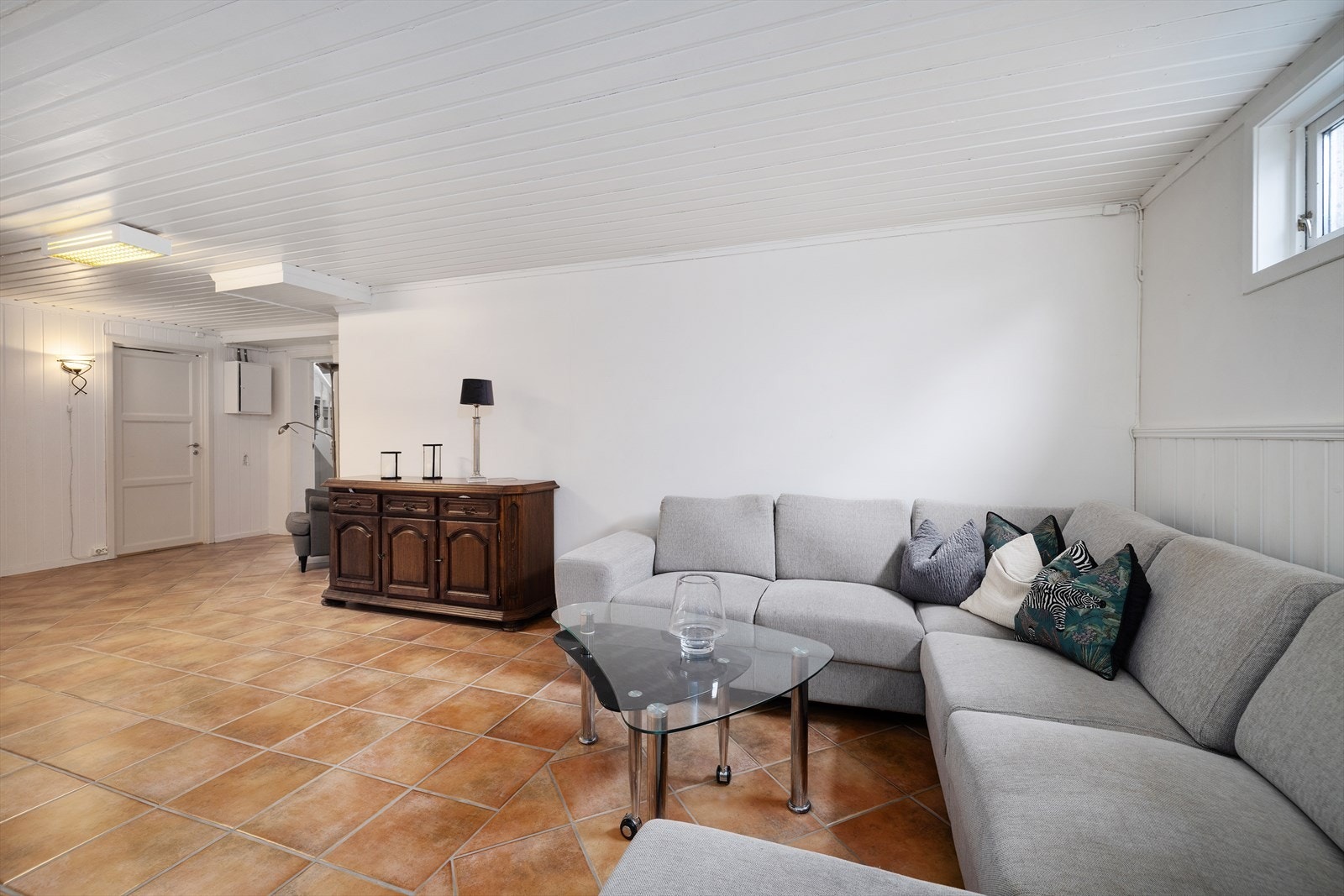 Rommene er ikke godkjent som rom for varig opphold, og fremkommer heller ikke av godkjente byggetegninger. Galleribilde