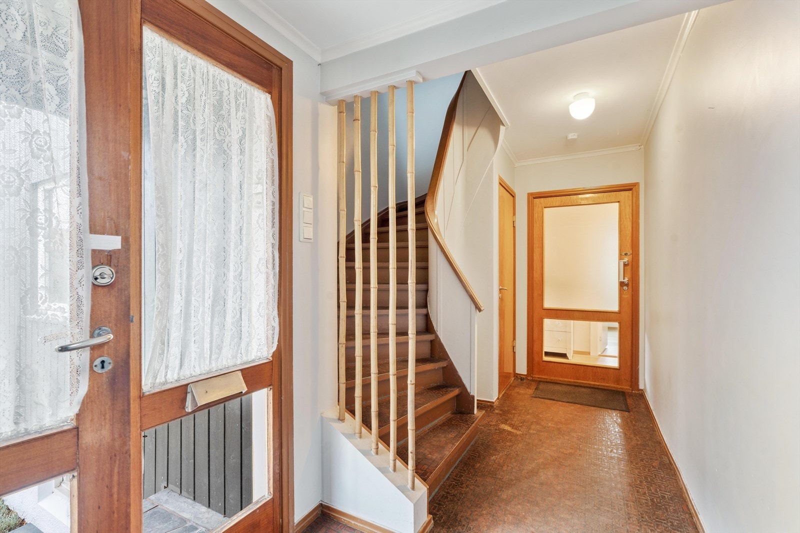 Entrè/gang. Galleribilde