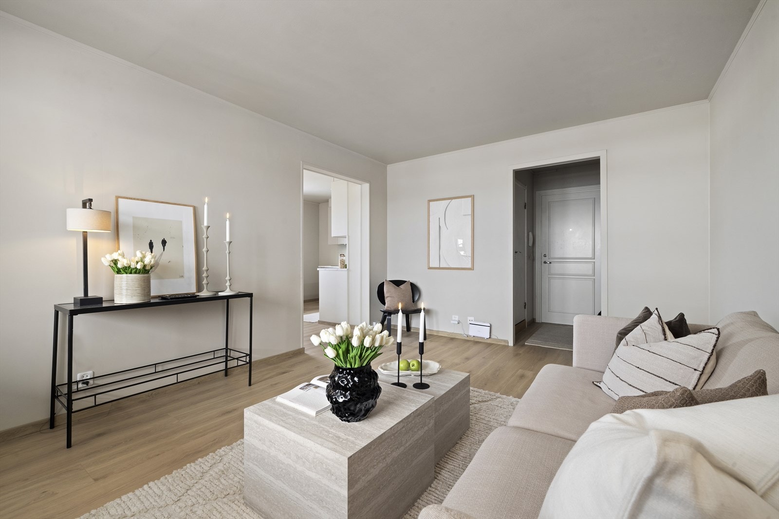 Leiligheten har en arealeffektiv planløsning, som utnytter hver kvadratmeter på en funksjonell måte Galleribilde