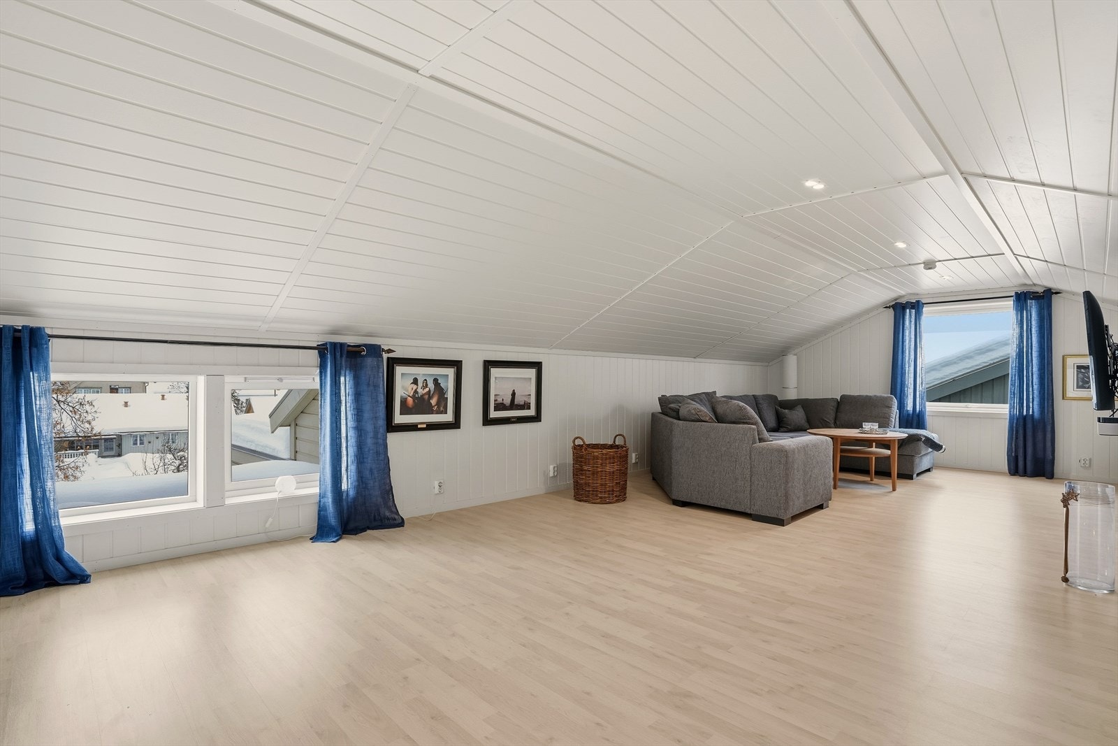 Loftetasjen ble innredet i 2021 (ikke omsøkt) Galleribilde