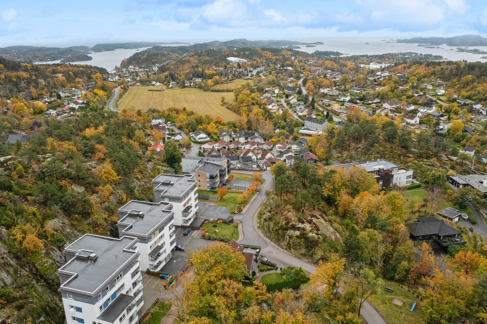 Hagalia boligfelt ligger på Vesterøya, ca. 3 km fra Sandefjord sentrum. Galleribilde