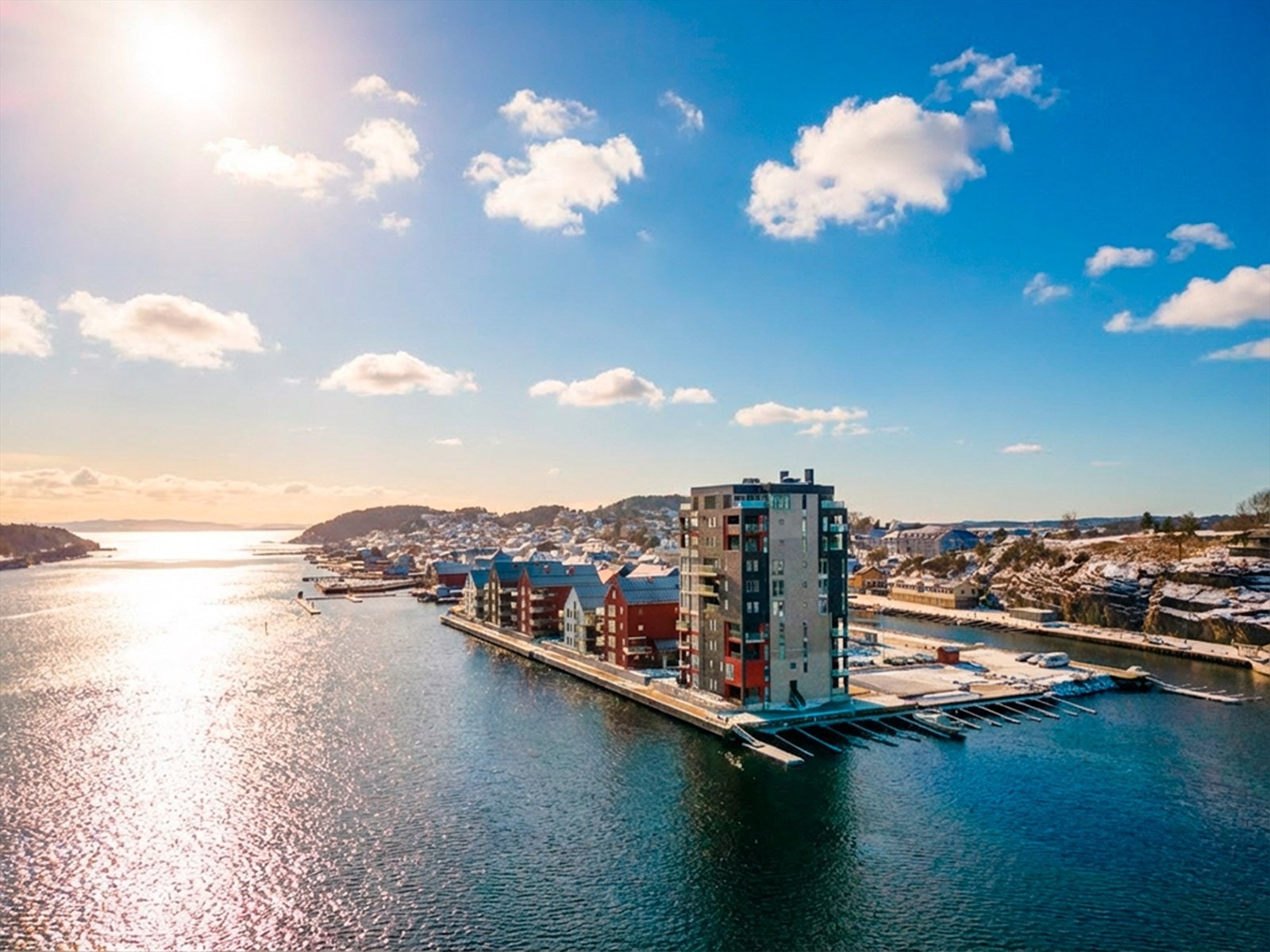Velkommen til populære Smietangen, i hjertet av Langesund! Foto: A7 Media Galleribilde