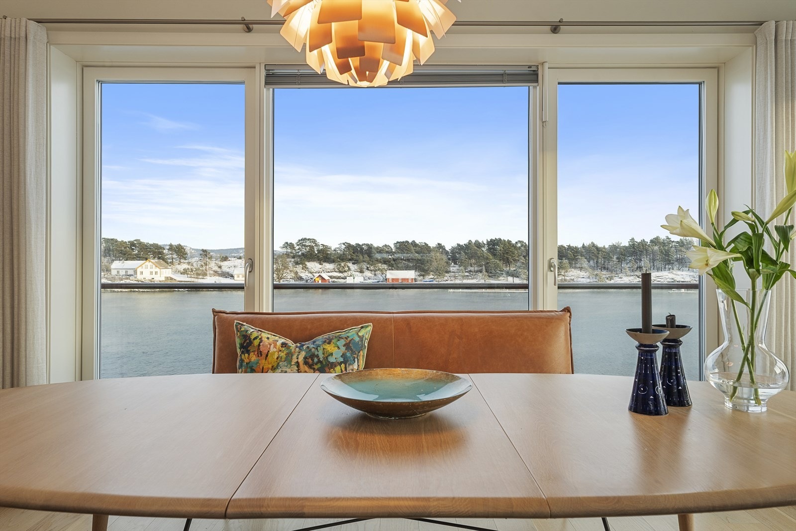 Utsikten er imponerende, med en spektakulær panoramautsikt Galleribilde