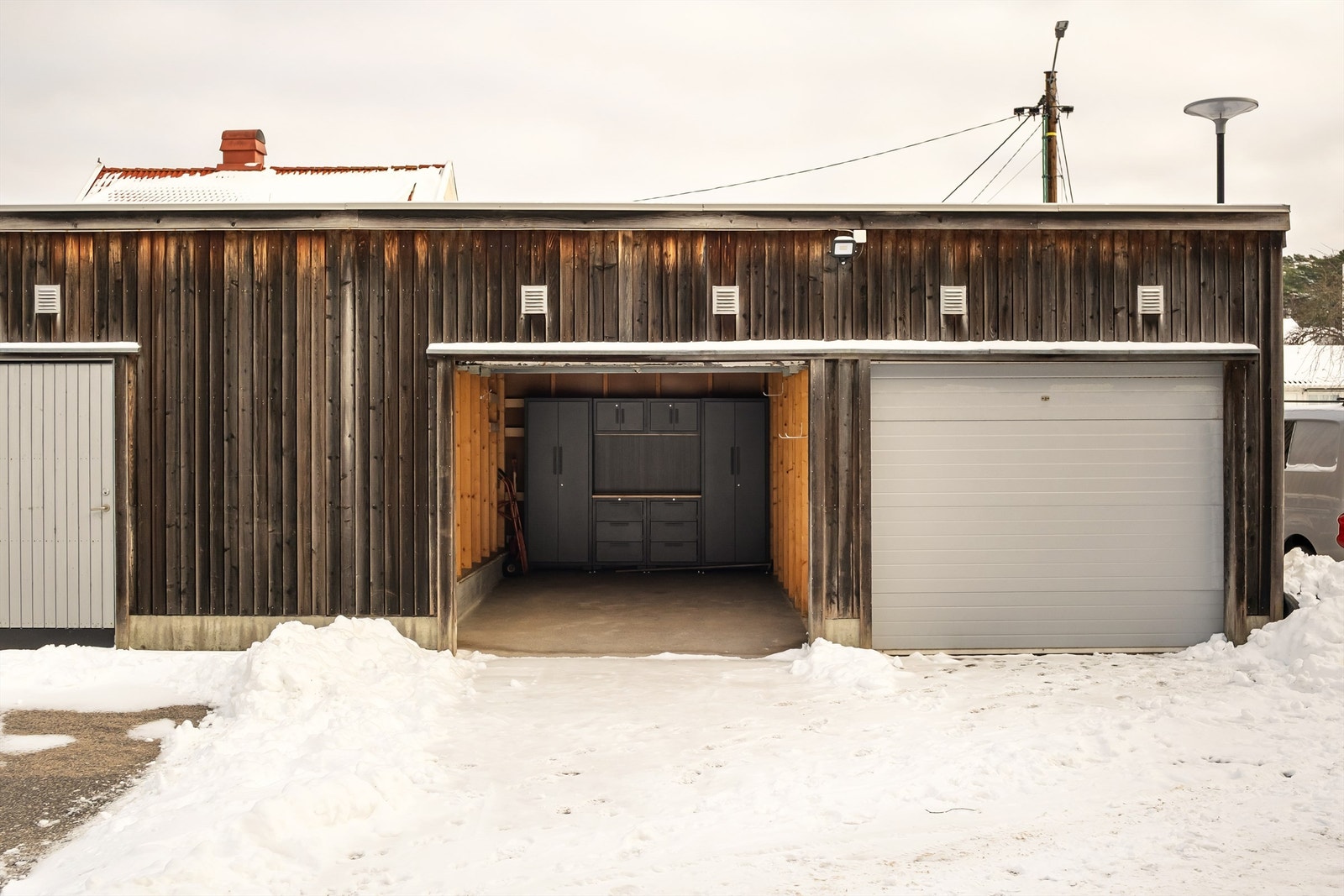 I garasjebygget disponerer leiligheten også en bod på ca. 2,5 kvm. Galleribilde