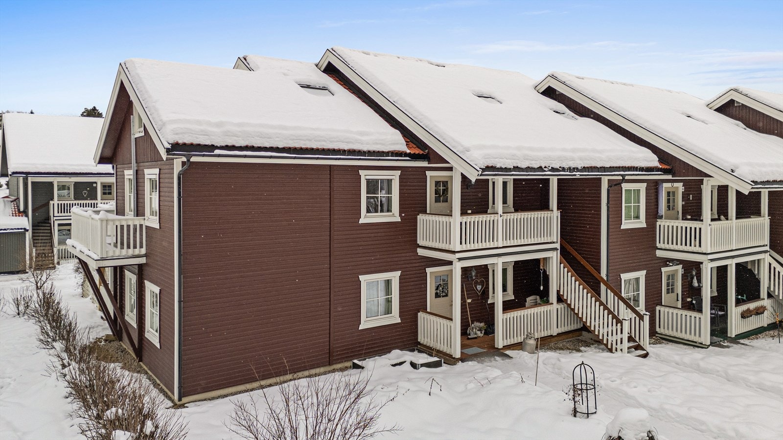 Leiligheten er en del av Sameiet Franstunet, som består av 50 boligseksjoner. Galleribilde