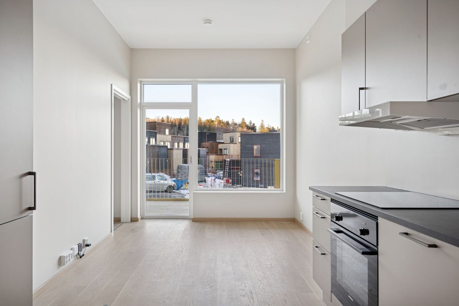 EiendomsMegler 1 v/ Ane Nes har gleden av å presentere en splitter ny 2-roms selveierleilighet på Overvik! Galleribilde