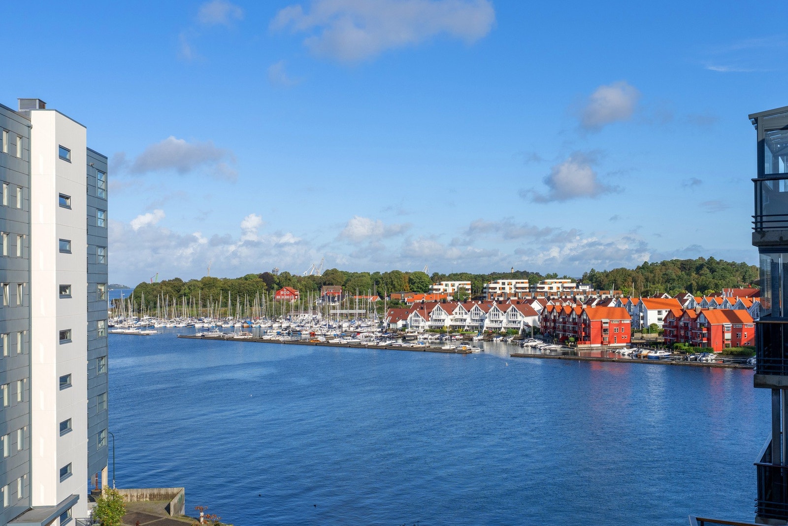 Solnedgangene her er meget flotte på sommeren. Galleribilde