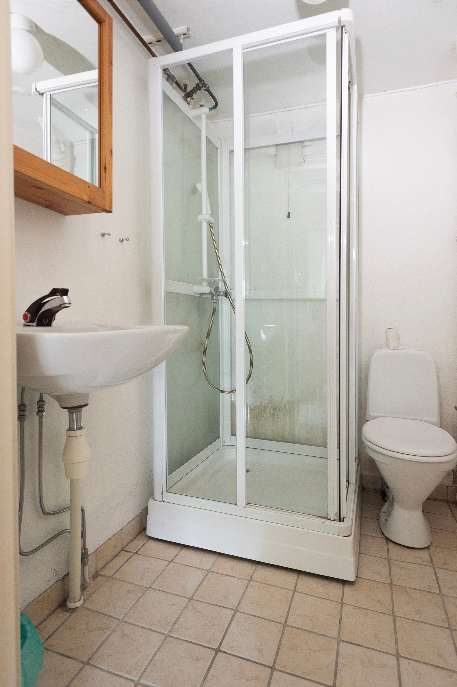 Badet i kjelleren anbefales rehabilitert Galleribilde