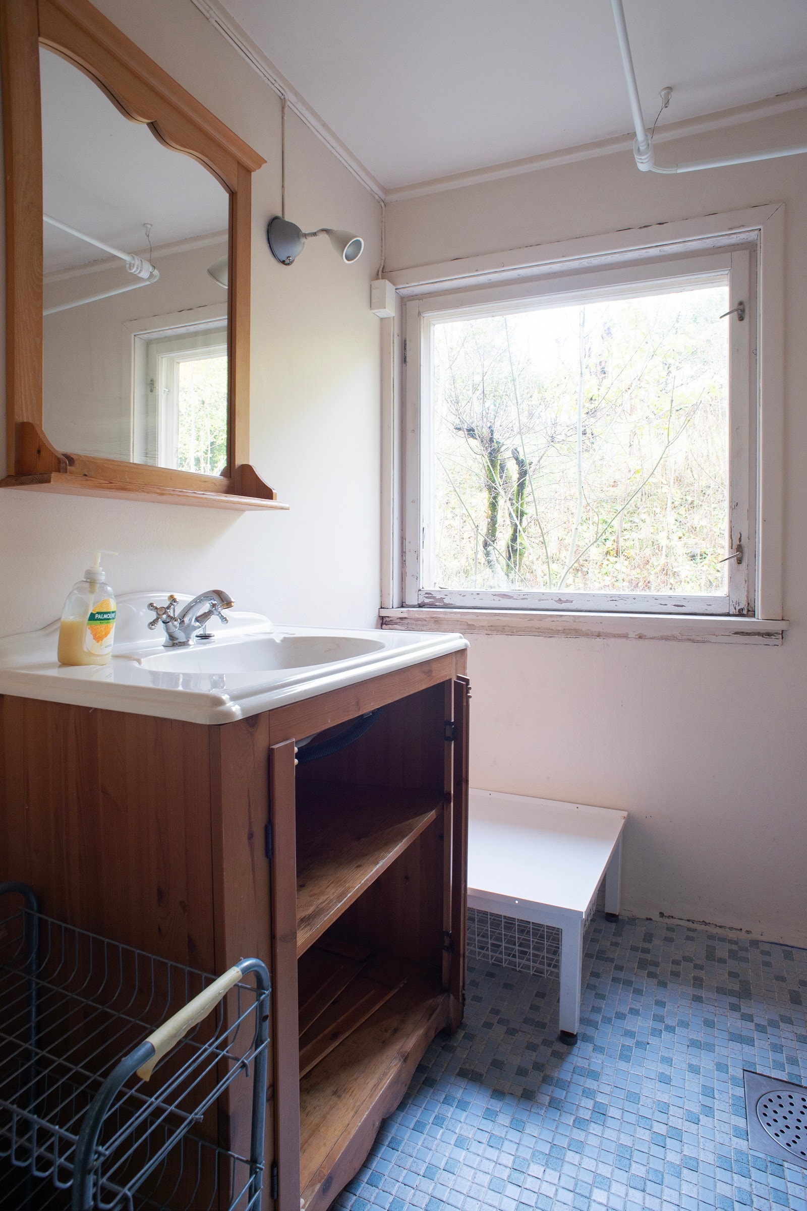 Bad i første etasje som anbefales rehabilitert Galleribilde