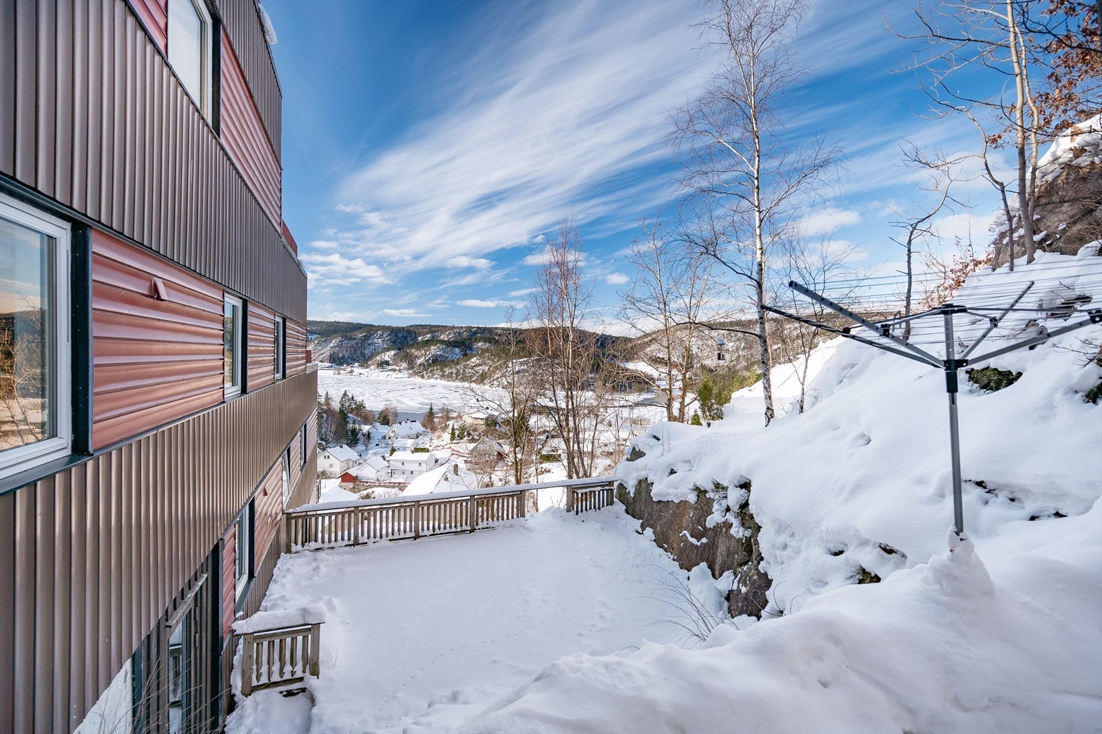 Bakhage i tilknytning til leiligheten Galleribilde