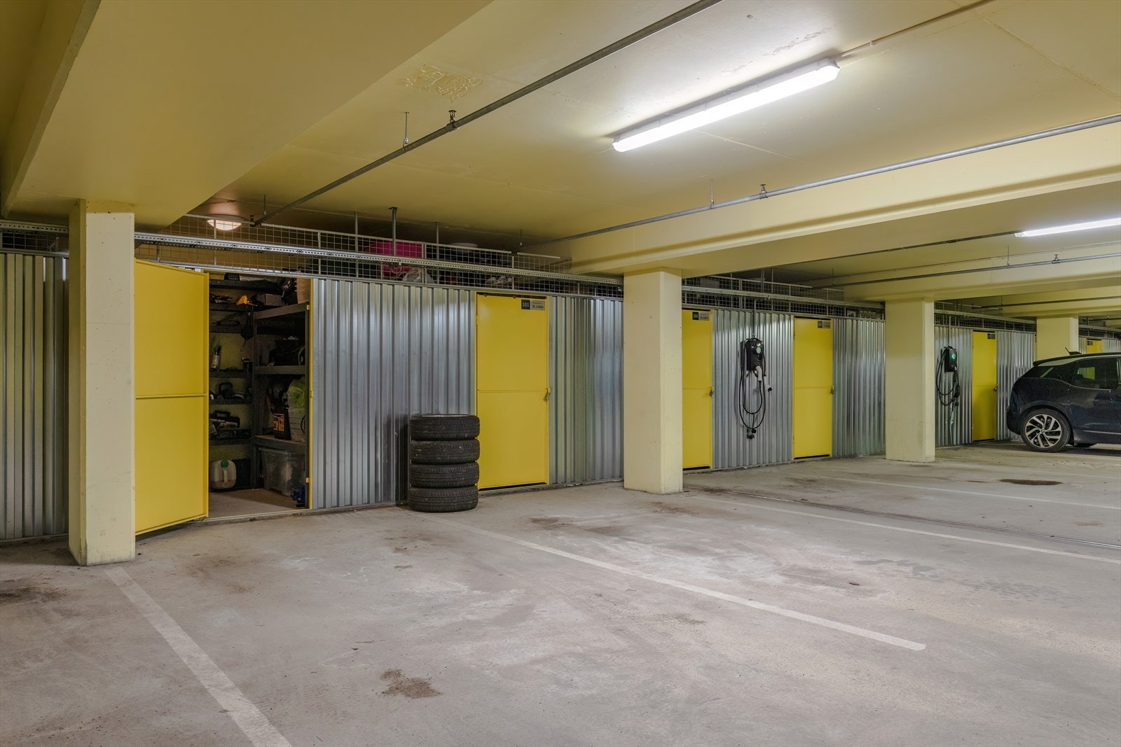 Garasje Galleribilde