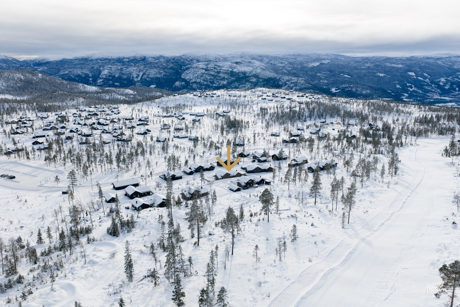 Fin tomt med fantastisk utsikt over fjellmassivene i Hallingdal. Galleribilde