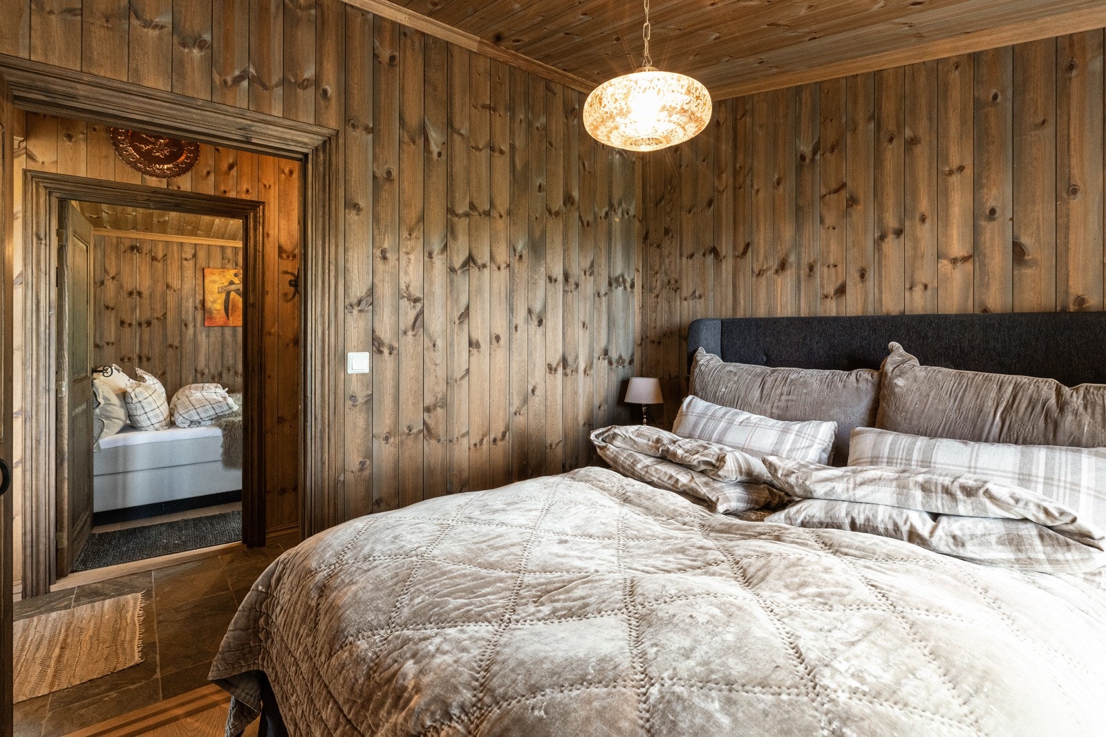 To av dem er i første etasje og ett i andre etasje Galleribilde