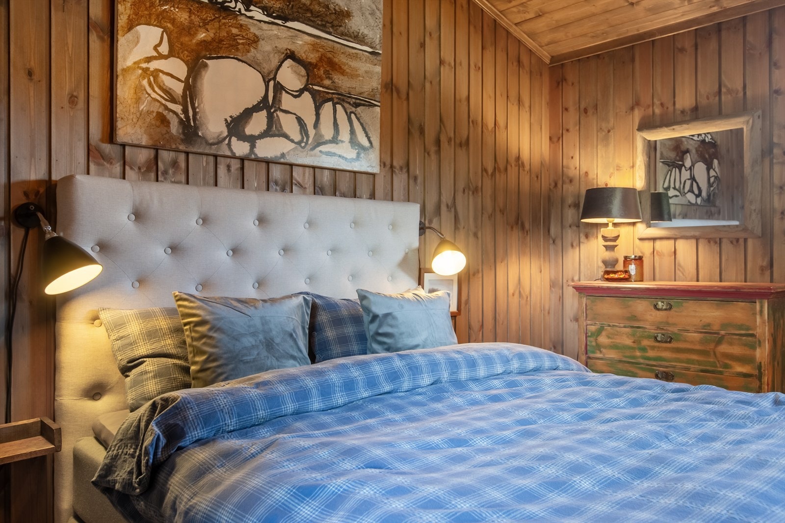 Hovedsoverom med dobbeltseng. Galleribilde