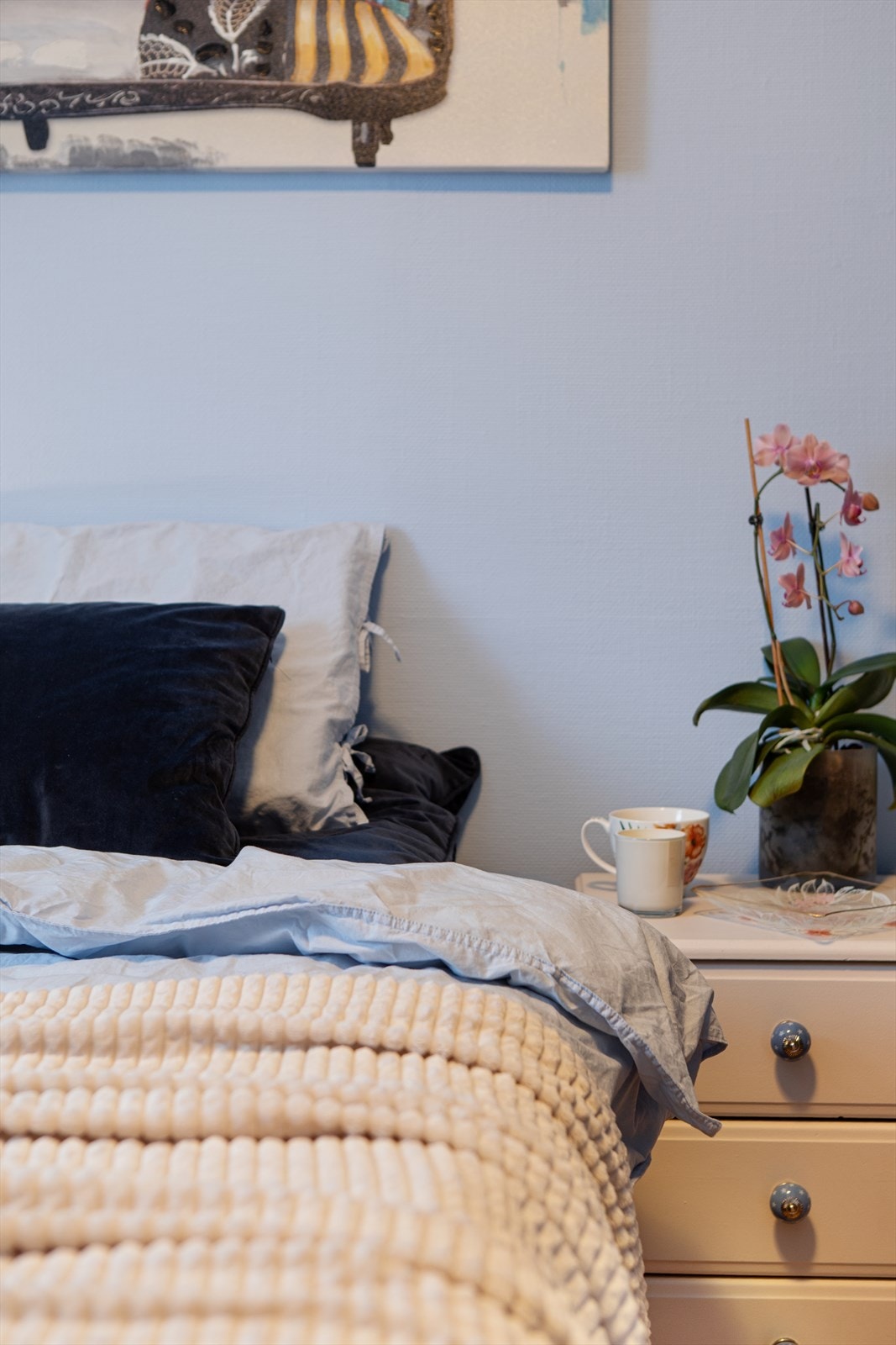 Detaljene skaper en rolig og behagelig atmosfære. Galleribilde