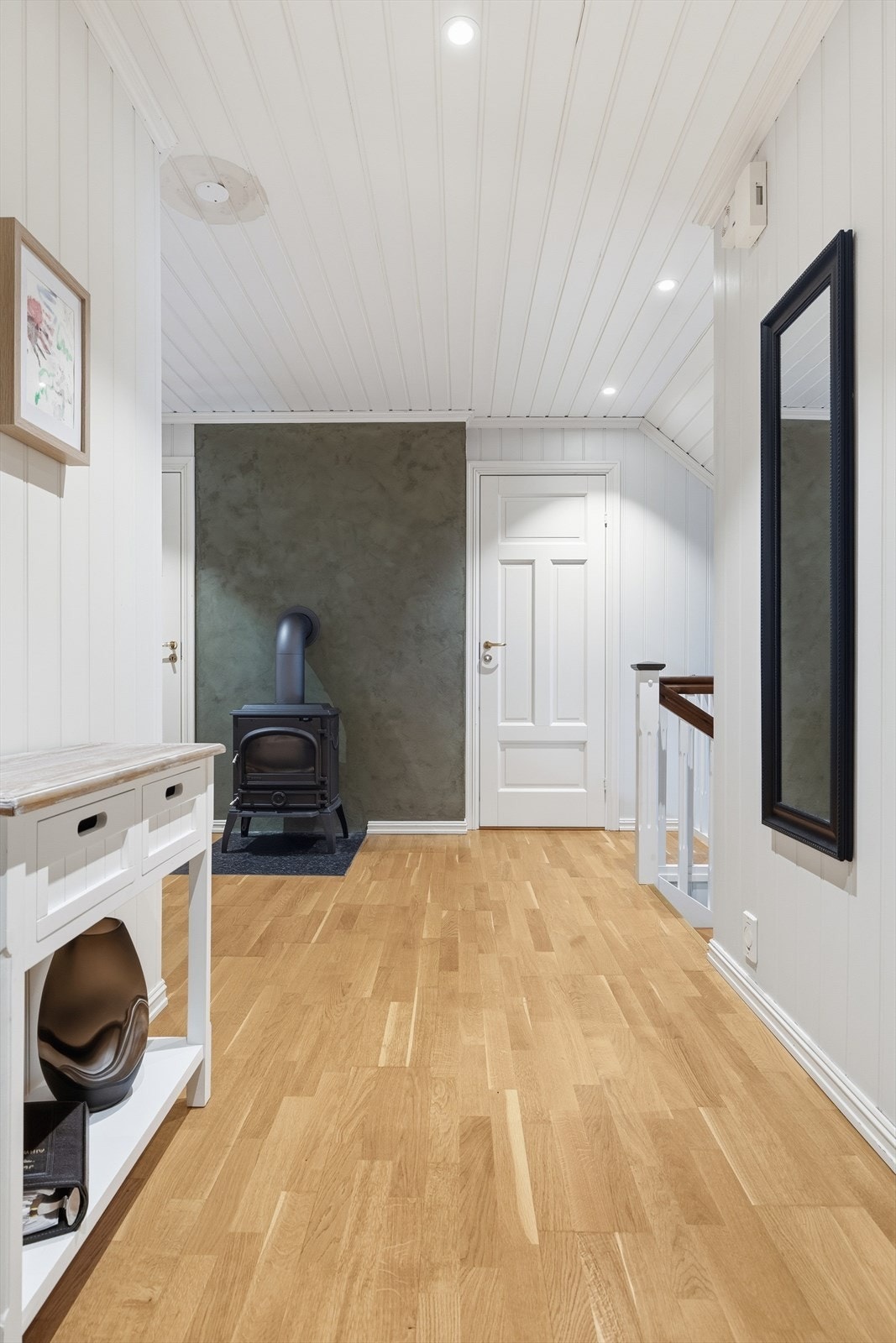 Gang i 2. etasje. Galleribilde