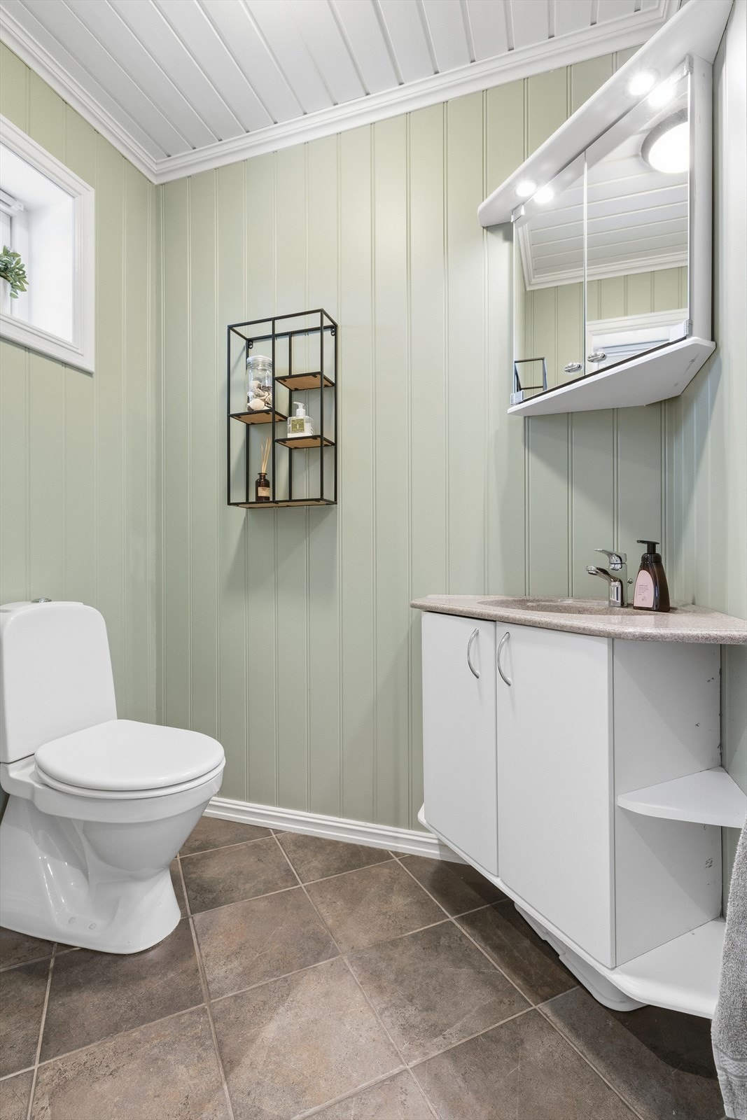 Praktisk wc tilknyttet entreen. Galleribilde