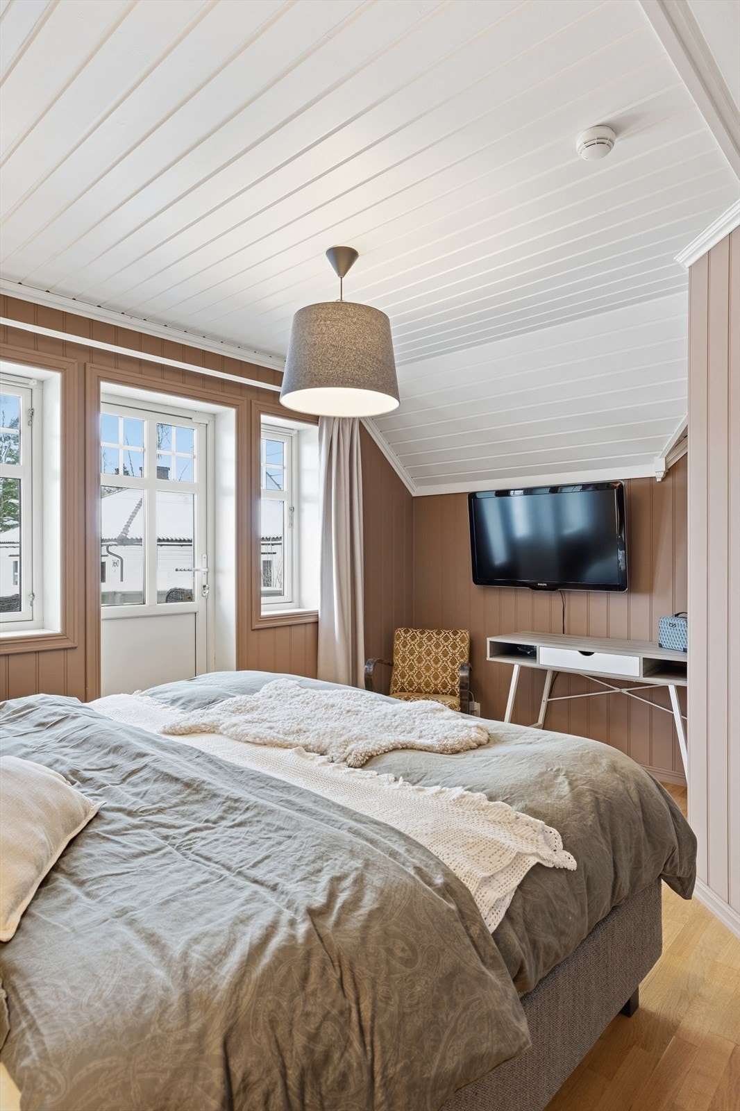 Tidligere loftstue som har blitt omgjort til soverom nr. 4. Dette er ikke omsøkt som soverom, men er dog godkjent til varig opphold. Galleribilde