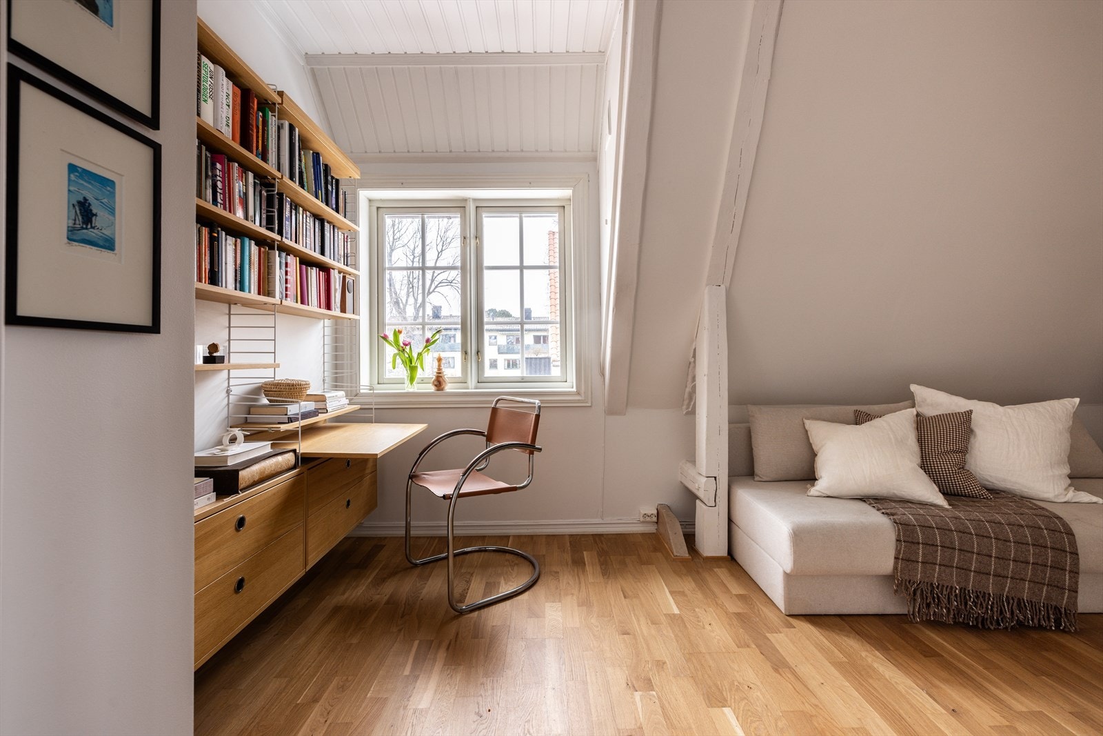 Rommet er i dag innredet som kontor/gjesterom. Galleribilde