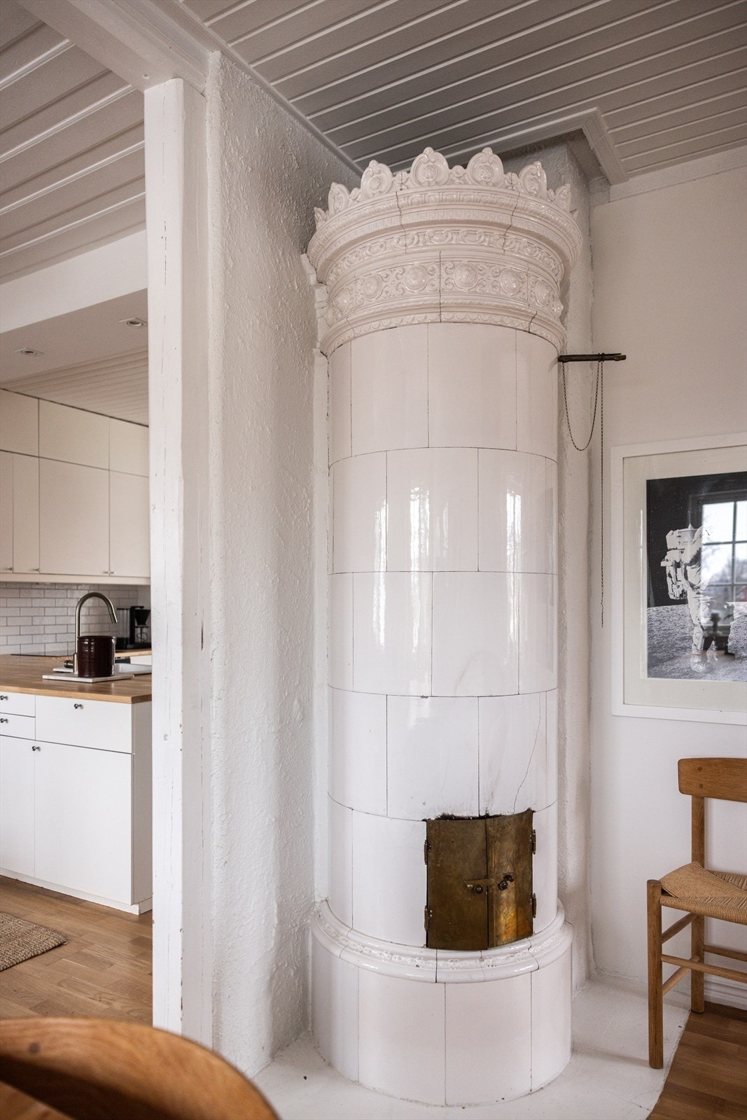 Detaljer | Nydelig kakkelovn. Galleribilde