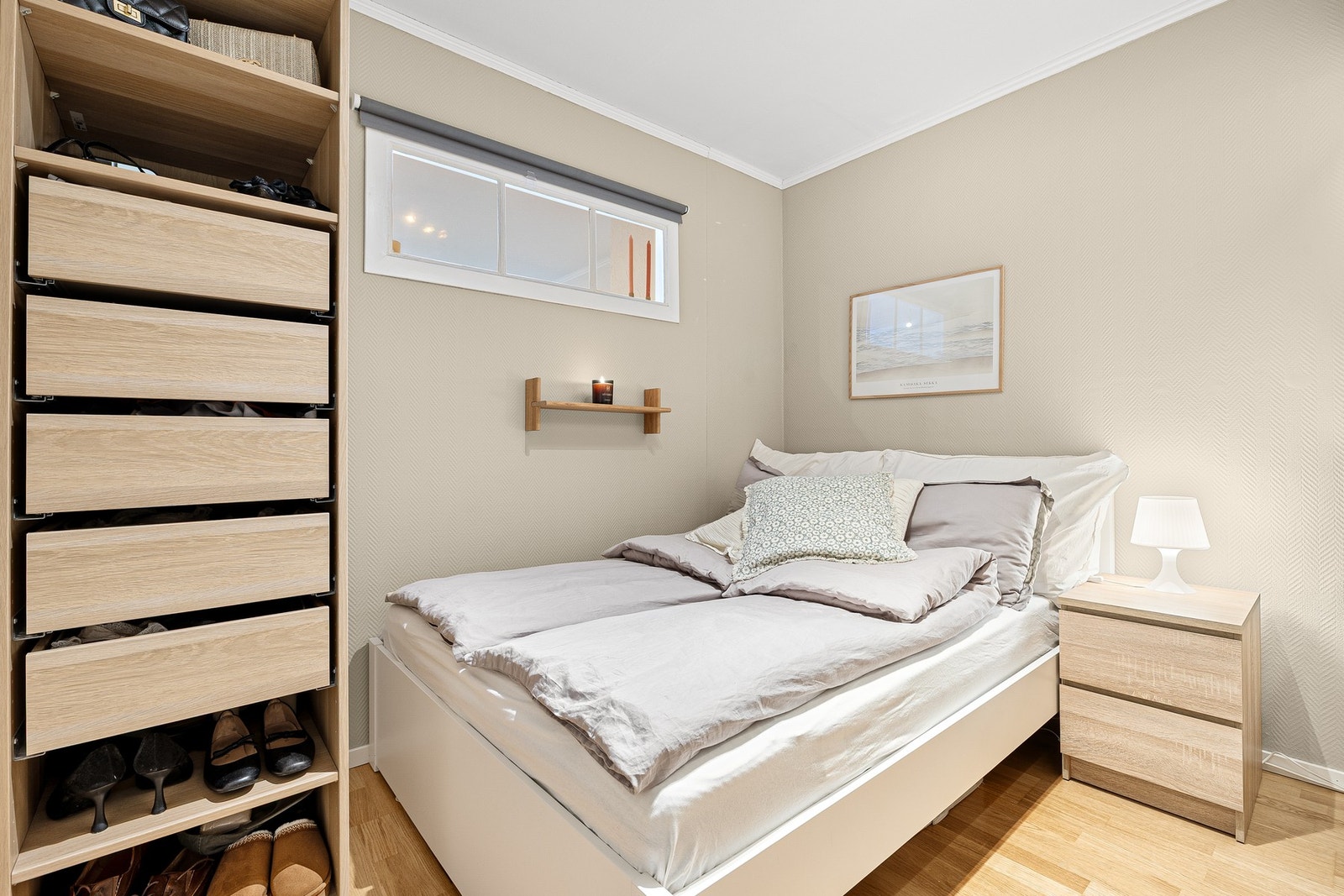 Sovealkove på 8 kvm med god plass til seng og garderobeskap. Galleribilde