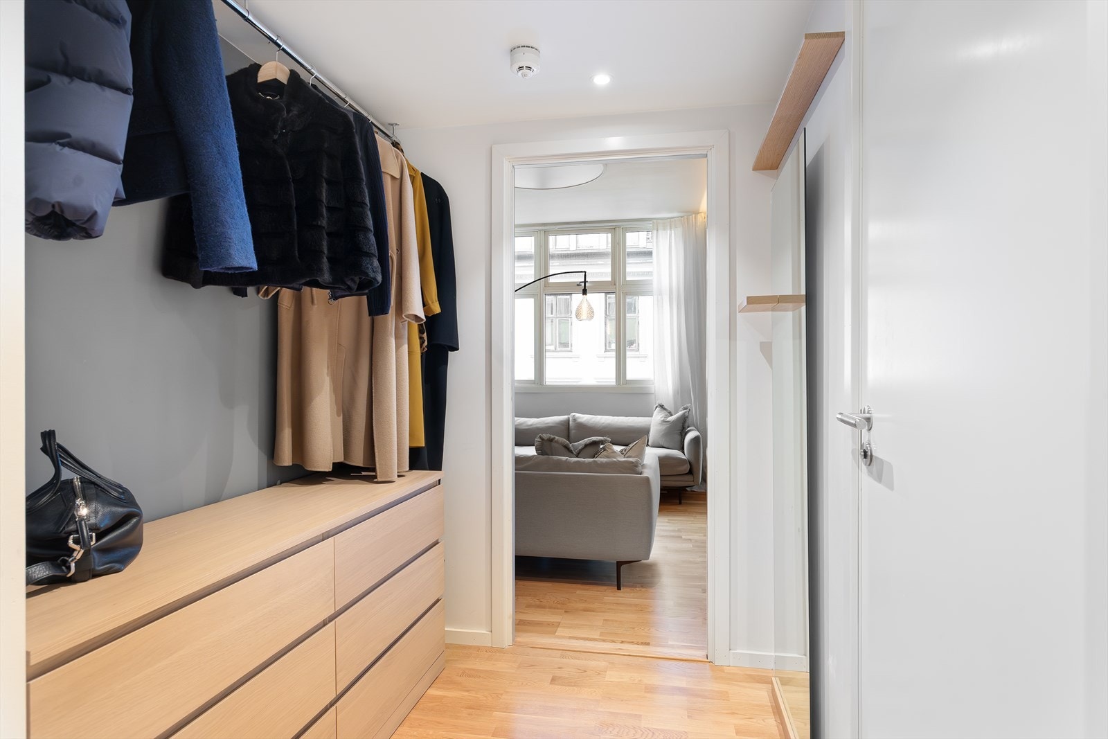 Fra gangen er det adkomst til baderommet. Galleribilde