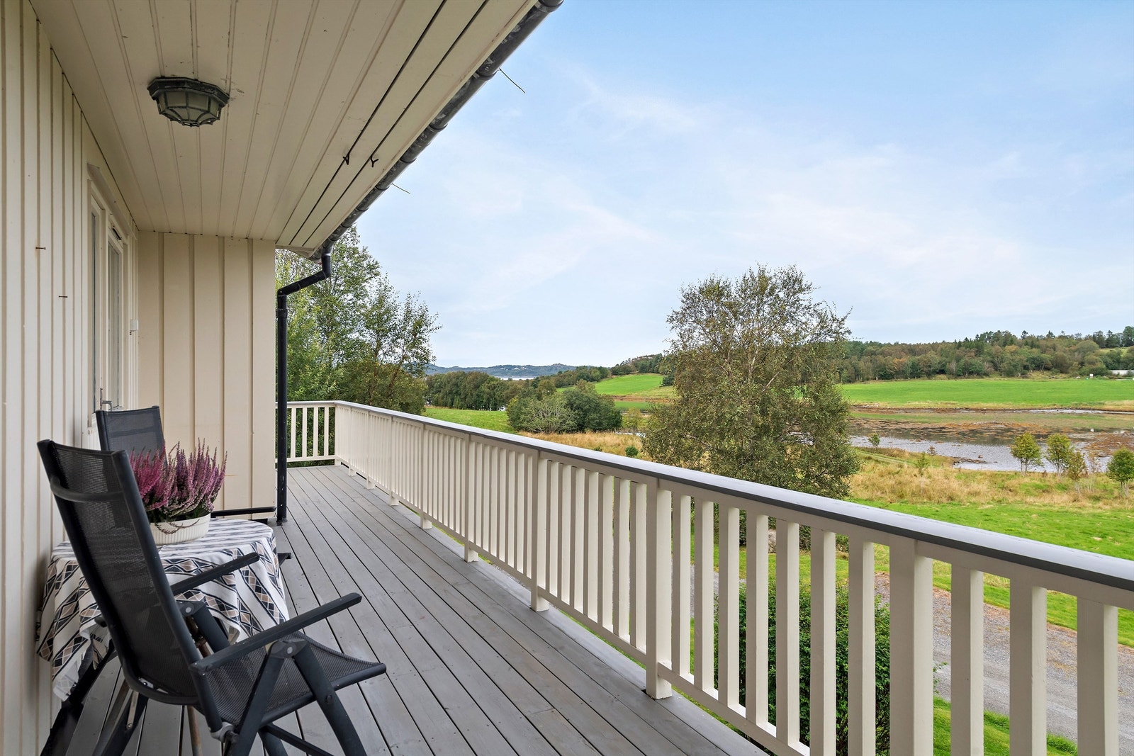 Fine og rolige omgivelser Galleribilde