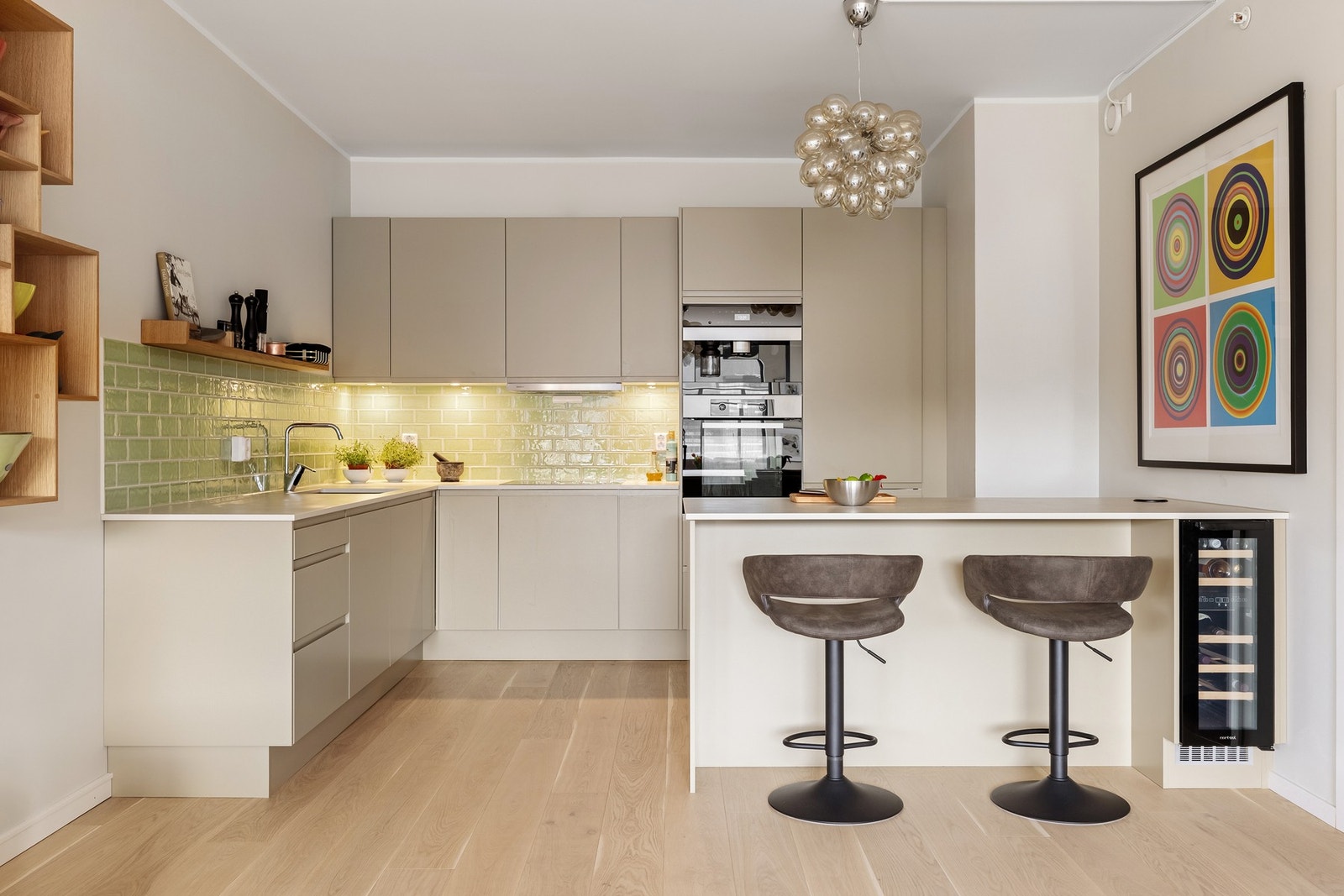 Flott kjøkken fra kvalitetsleverandøren Sigdal. Galleribilde