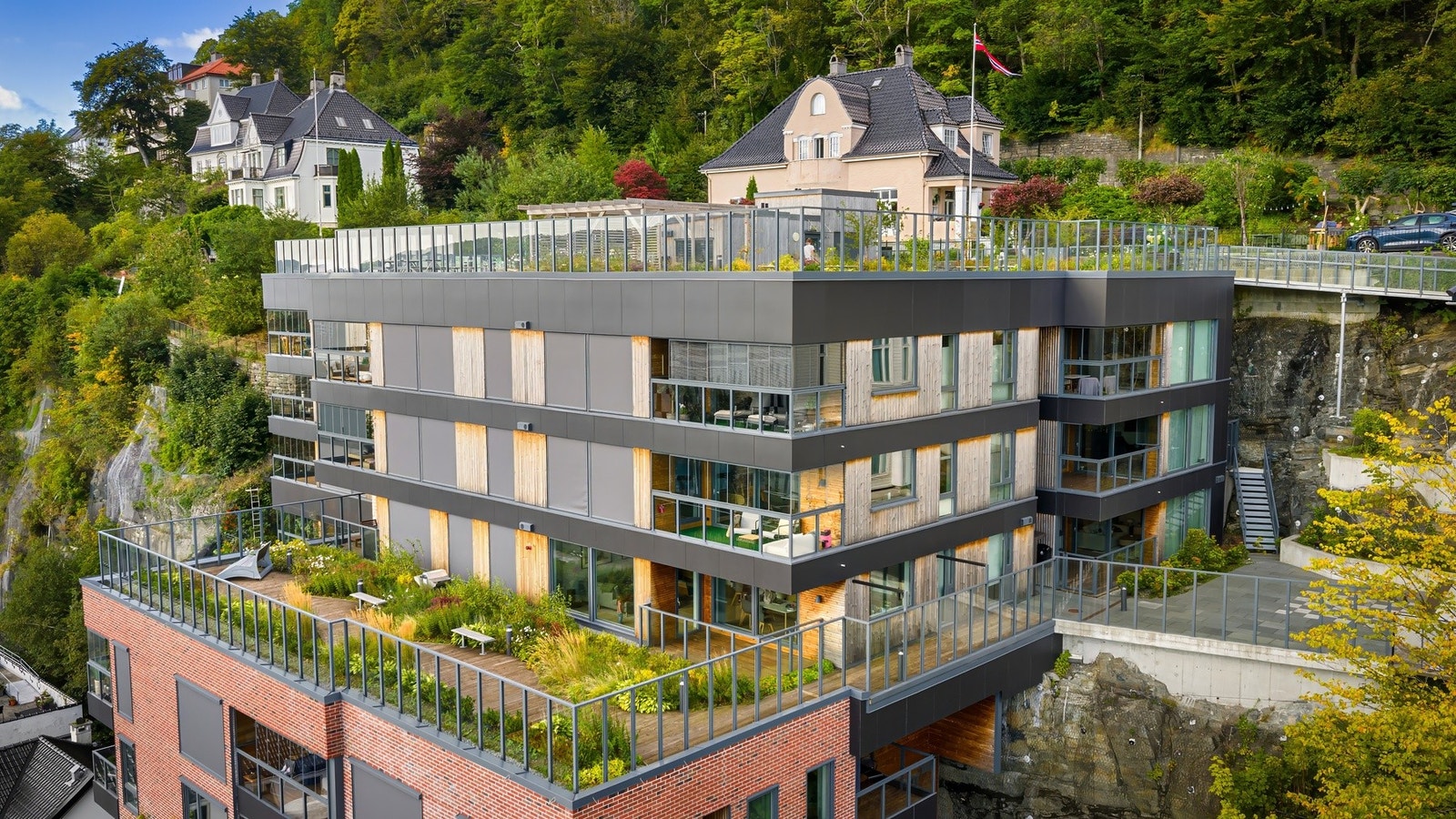 Leiligheten har en flott beliggenhet i 8. etasje. Galleribilde