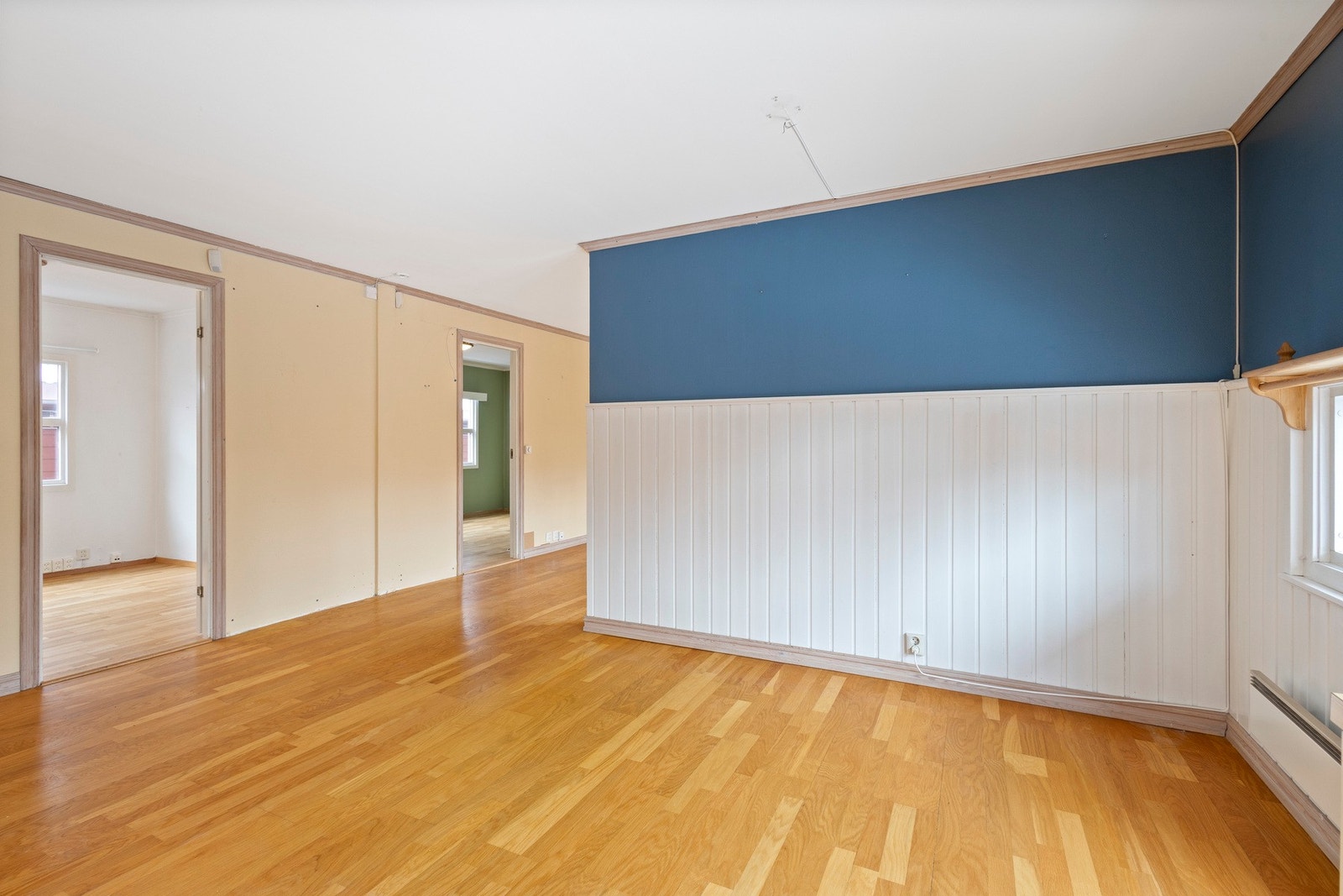 Leiligheten har hovedsakelig standard fra byggeåret og har behov for totaloppussing Galleribilde