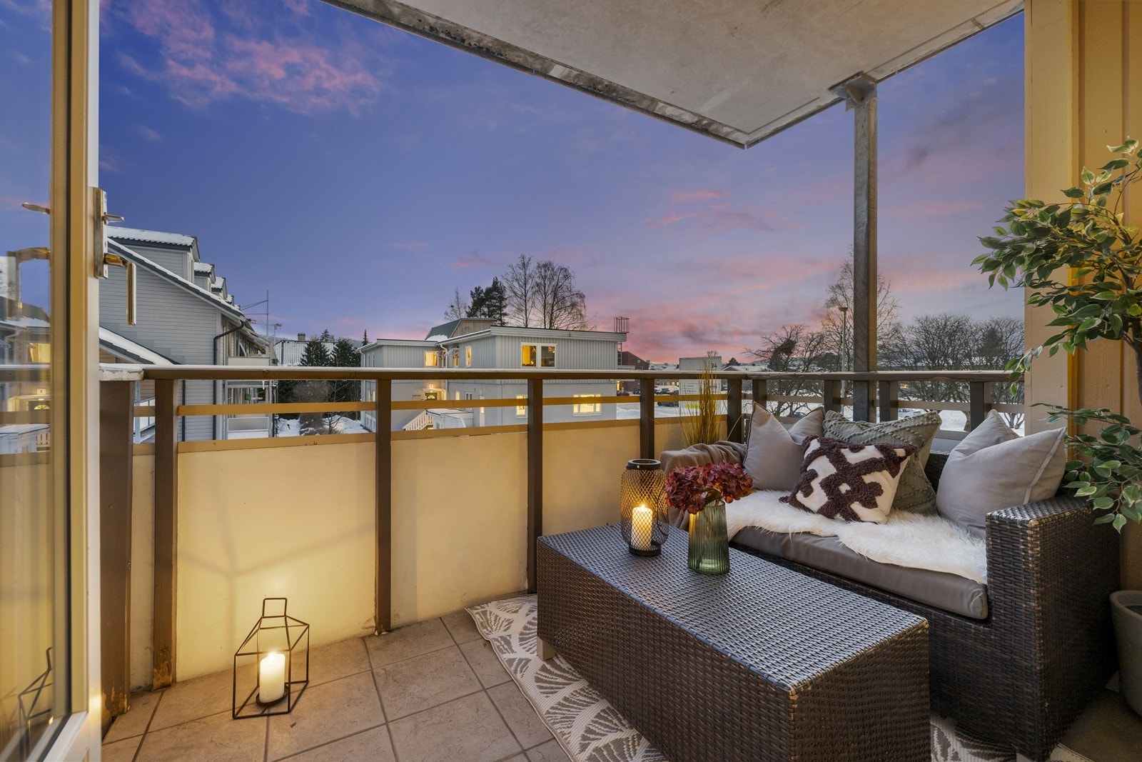 Dette er en attraktiv leilighet i 2. etasje med balkong. Foto av Mads Karlsen. Galleribilde