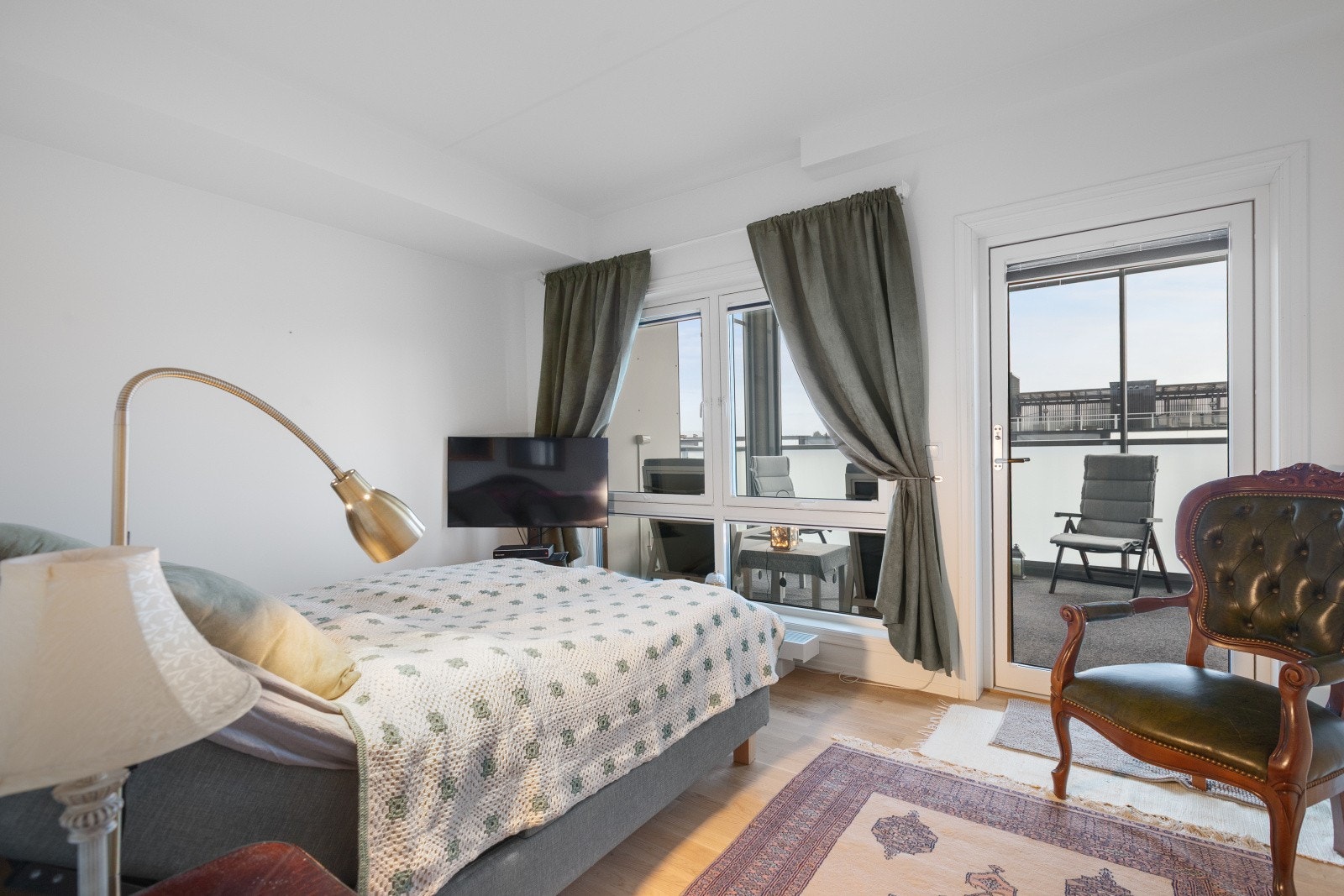 Leiligheten har to romslige soverom. Galleribilde