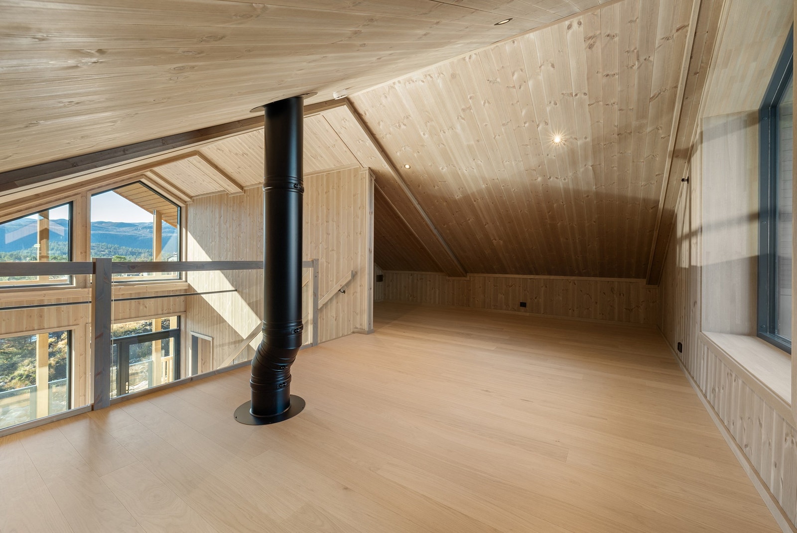 - Velkommen til Hovdegrend og leil. D - 33 - Galleribilde