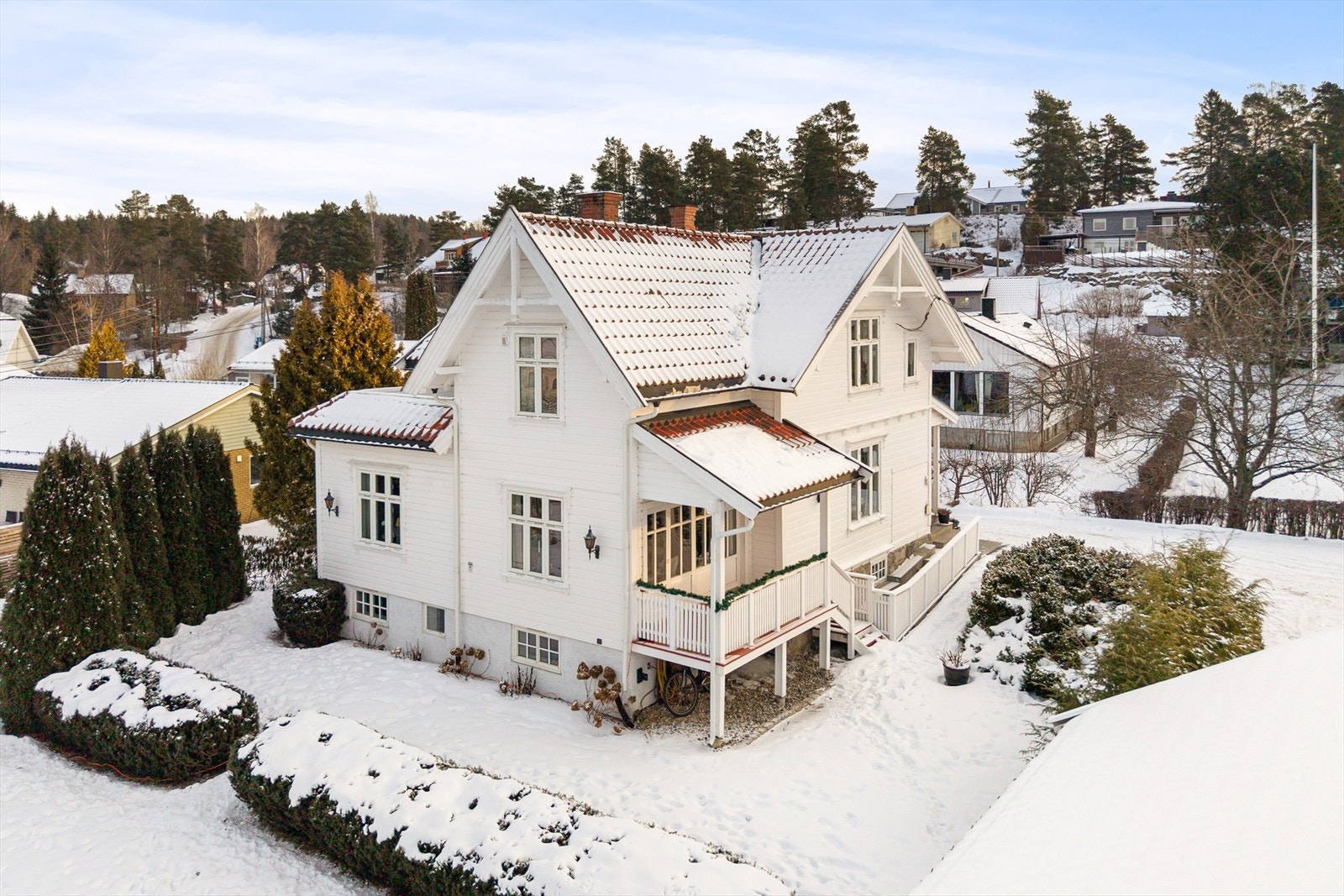 Truls Martin Nygaard v/ Nordvik Majorstuen har gleden av å presentere Slåbråtveien 20A! Galleribilde